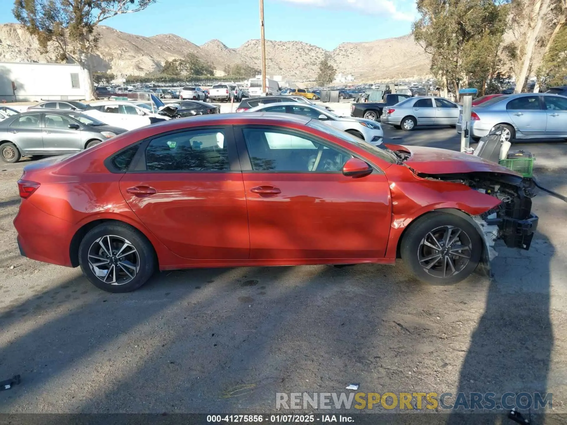13 Фотография поврежденного автомобиля 3KPF24AD3NE463343 KIA FORTE 2022
