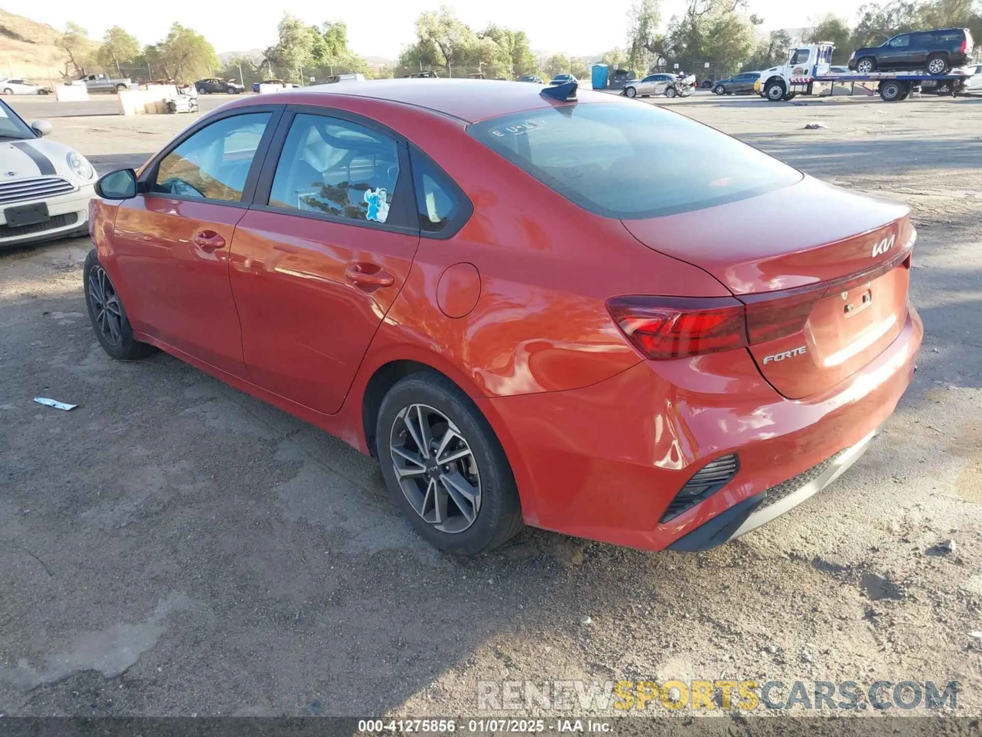 3 Фотография поврежденного автомобиля 3KPF24AD3NE463343 KIA FORTE 2022