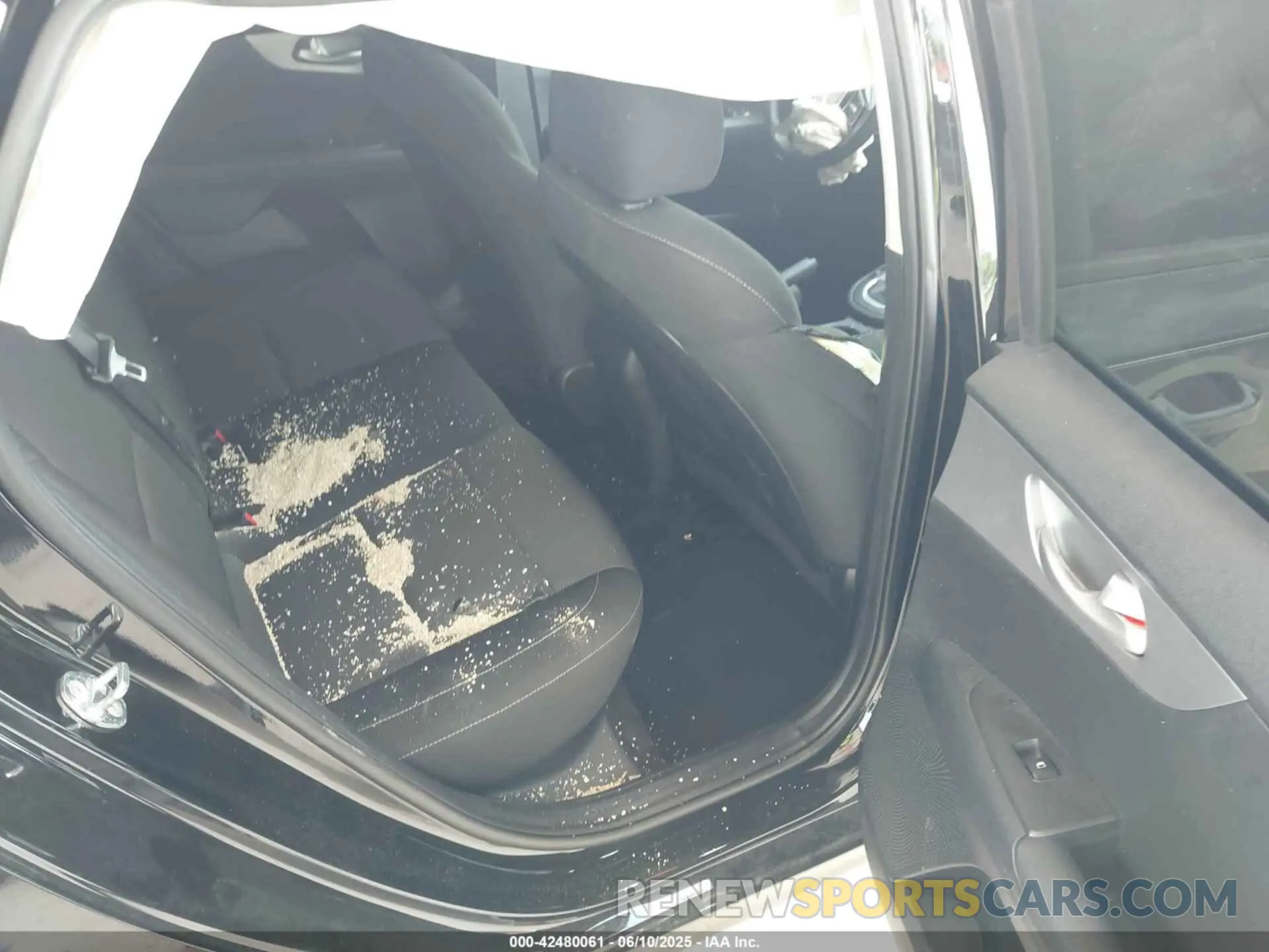 8 Фотография поврежденного автомобиля 3KPF24AD3NE493393 KIA FORTE 2022