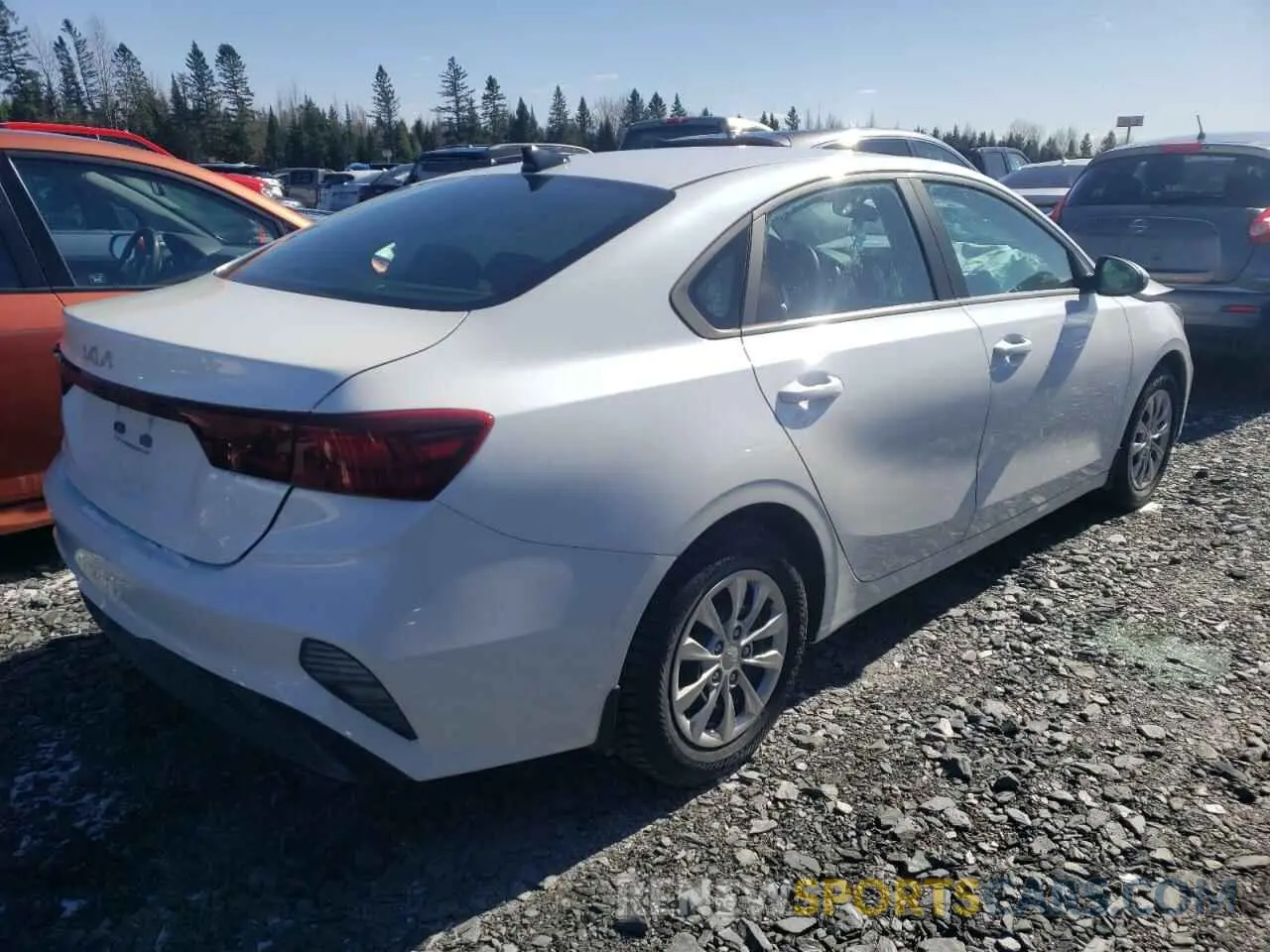 3 Photograph of a damaged car 3KPF24AD3NE519216 KIA FORTE 2022