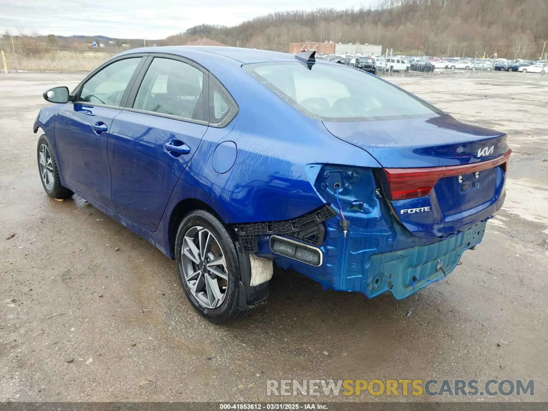 3 Фотография поврежденного автомобиля 3KPF24AD4NE445224 KIA FORTE 2022