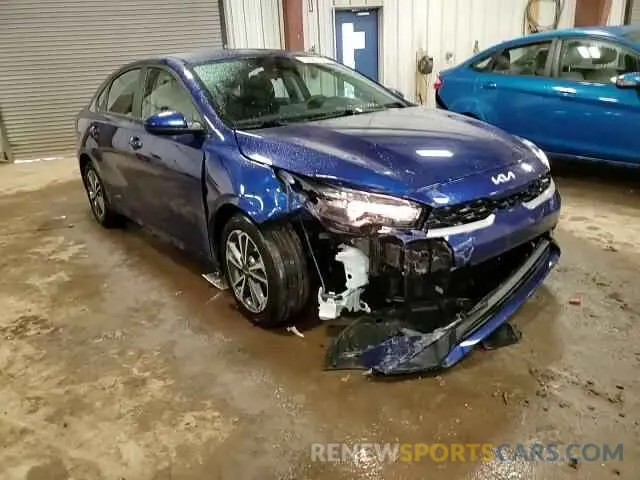 13 Photograph of a damaged car 3KPF24AD4NE453680 KIA FORTE 2022