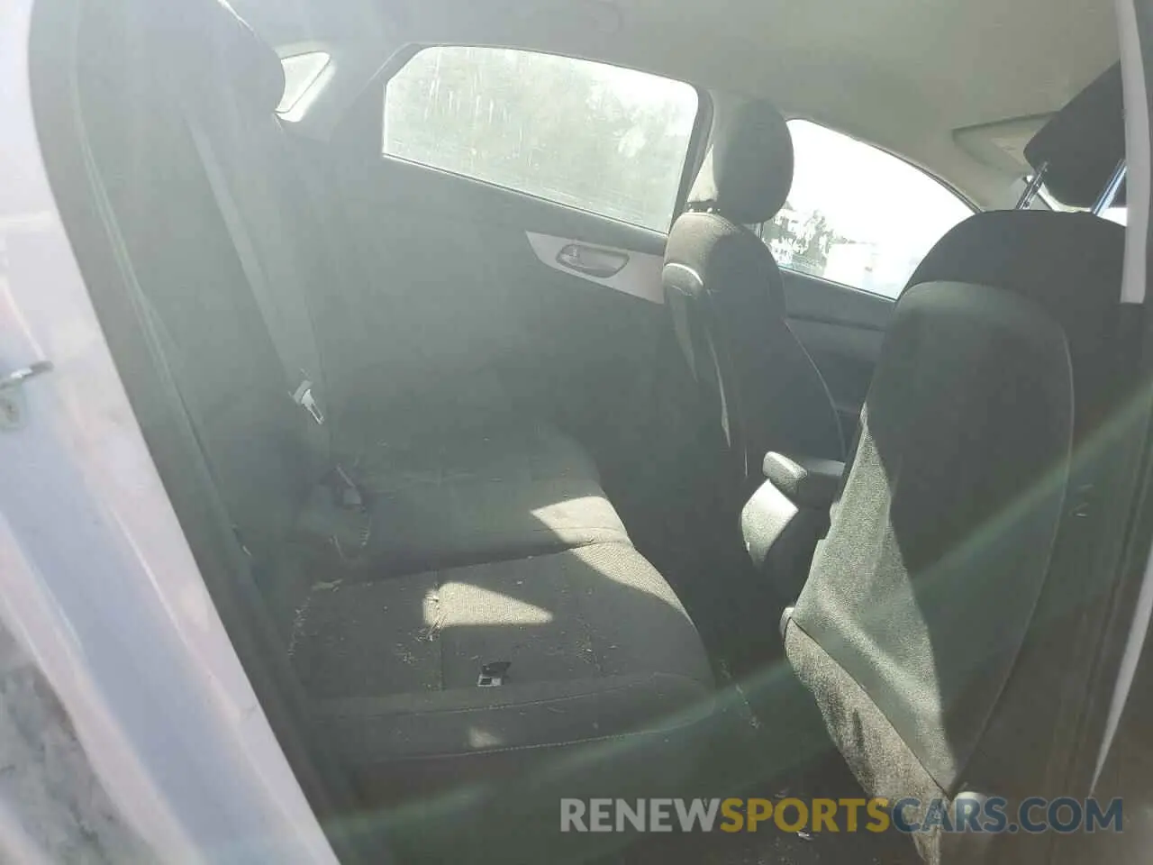 10 Фотография поврежденного автомобиля 3KPF24AD4NE462301 KIA FORTE 2022
