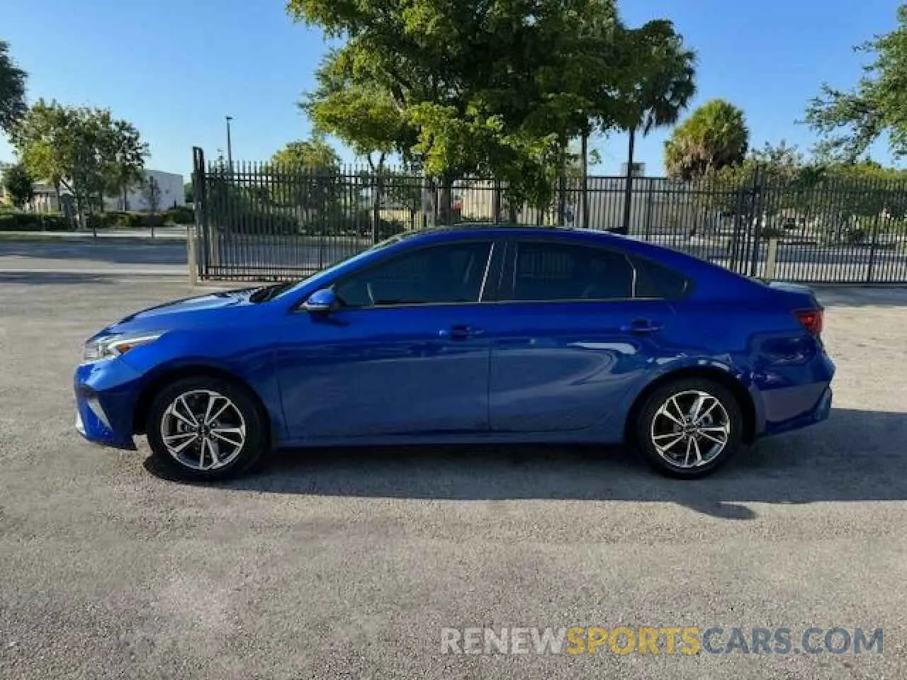 12 Фотография поврежденного автомобиля 3KPF24AD4NE464503 KIA FORTE 2022