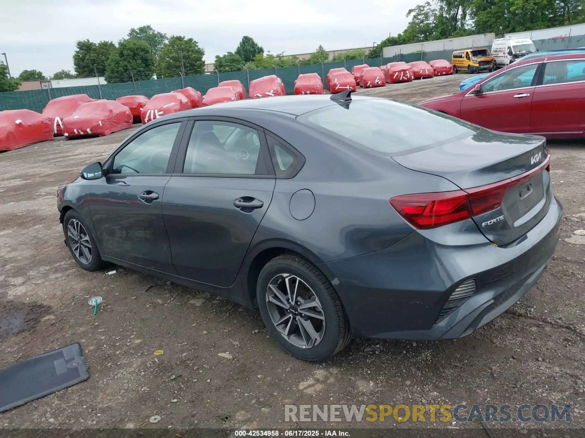 3 Фотография поврежденного автомобиля 3KPF24AD4NE494553 KIA FORTE 2022
