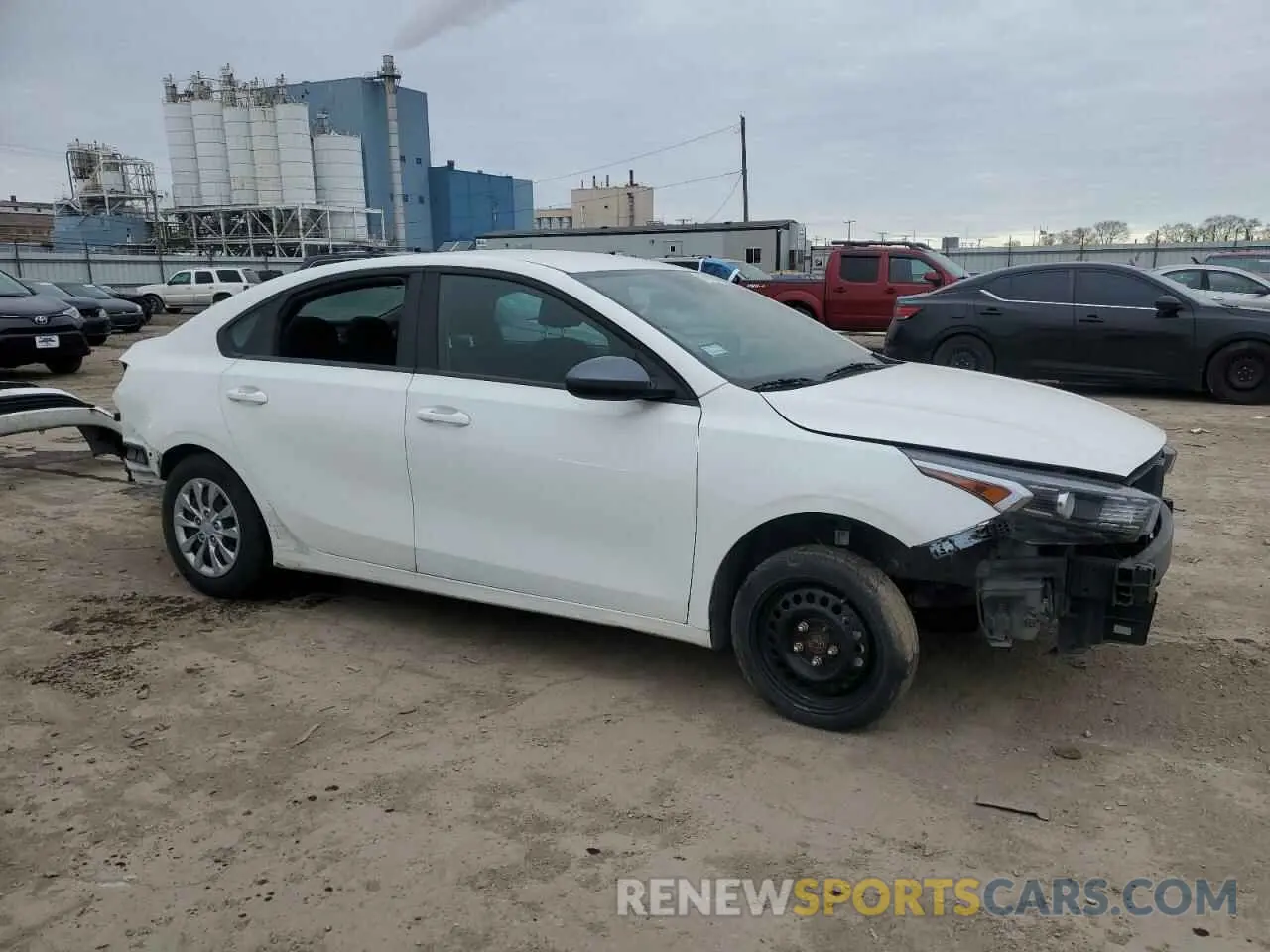 4 Фотография поврежденного автомобиля 3KPF24AD4NE499199 KIA FORTE 2022