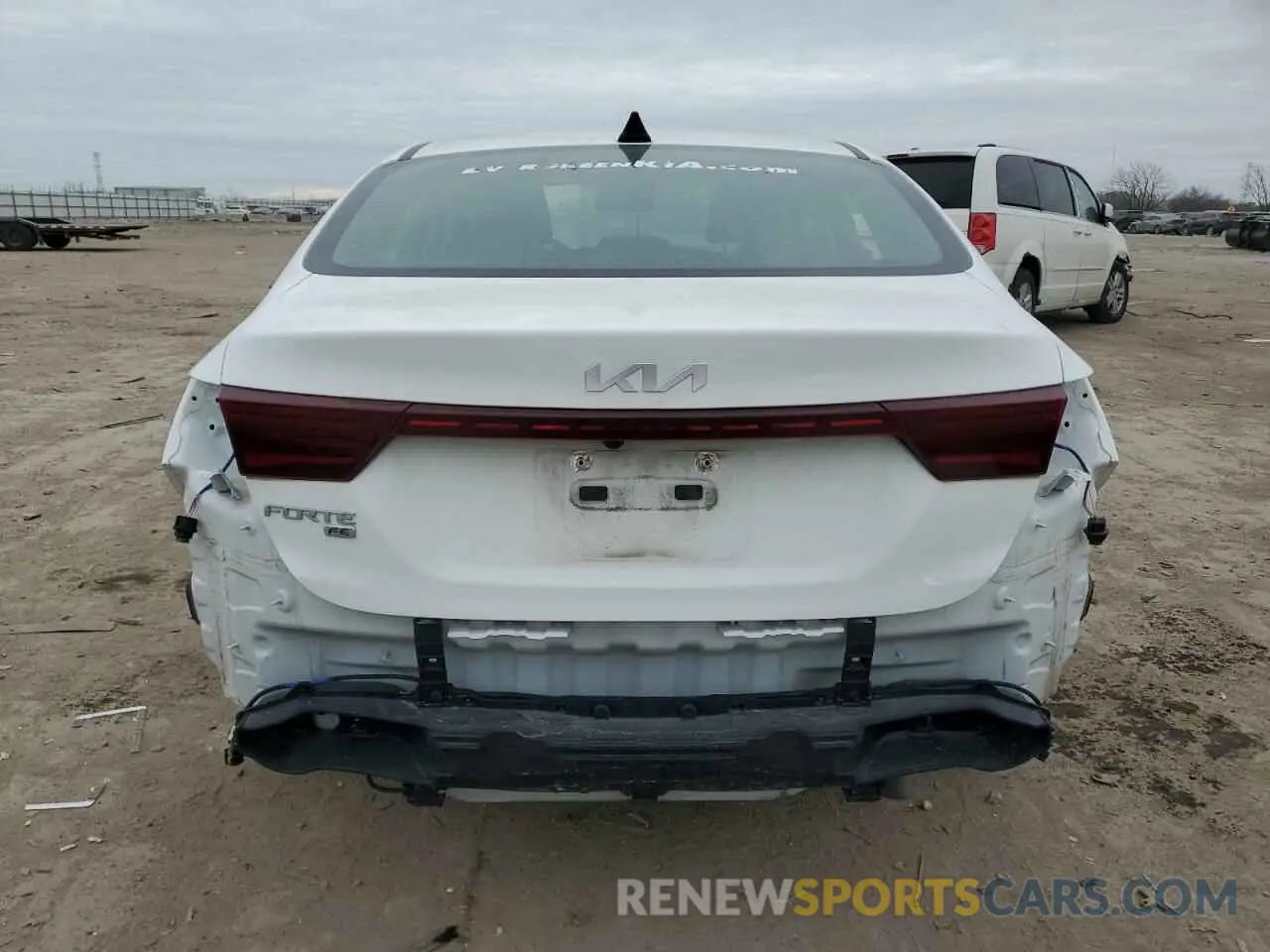 6 Фотография поврежденного автомобиля 3KPF24AD4NE499199 KIA FORTE 2022