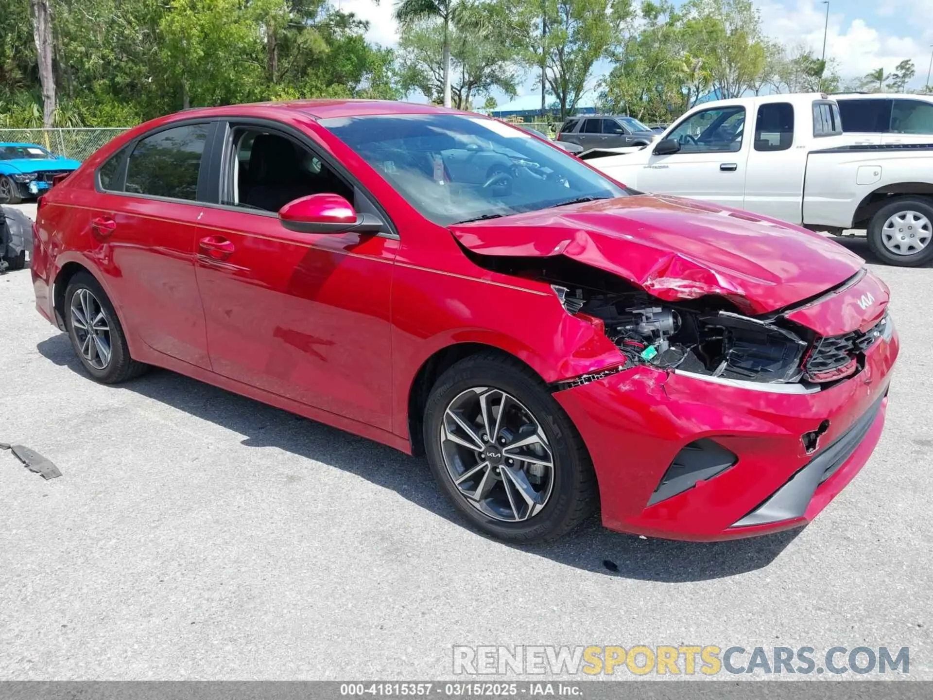 1 Photograph of a damaged car 3KPF24AD5NE425273 KIA FORTE 2022