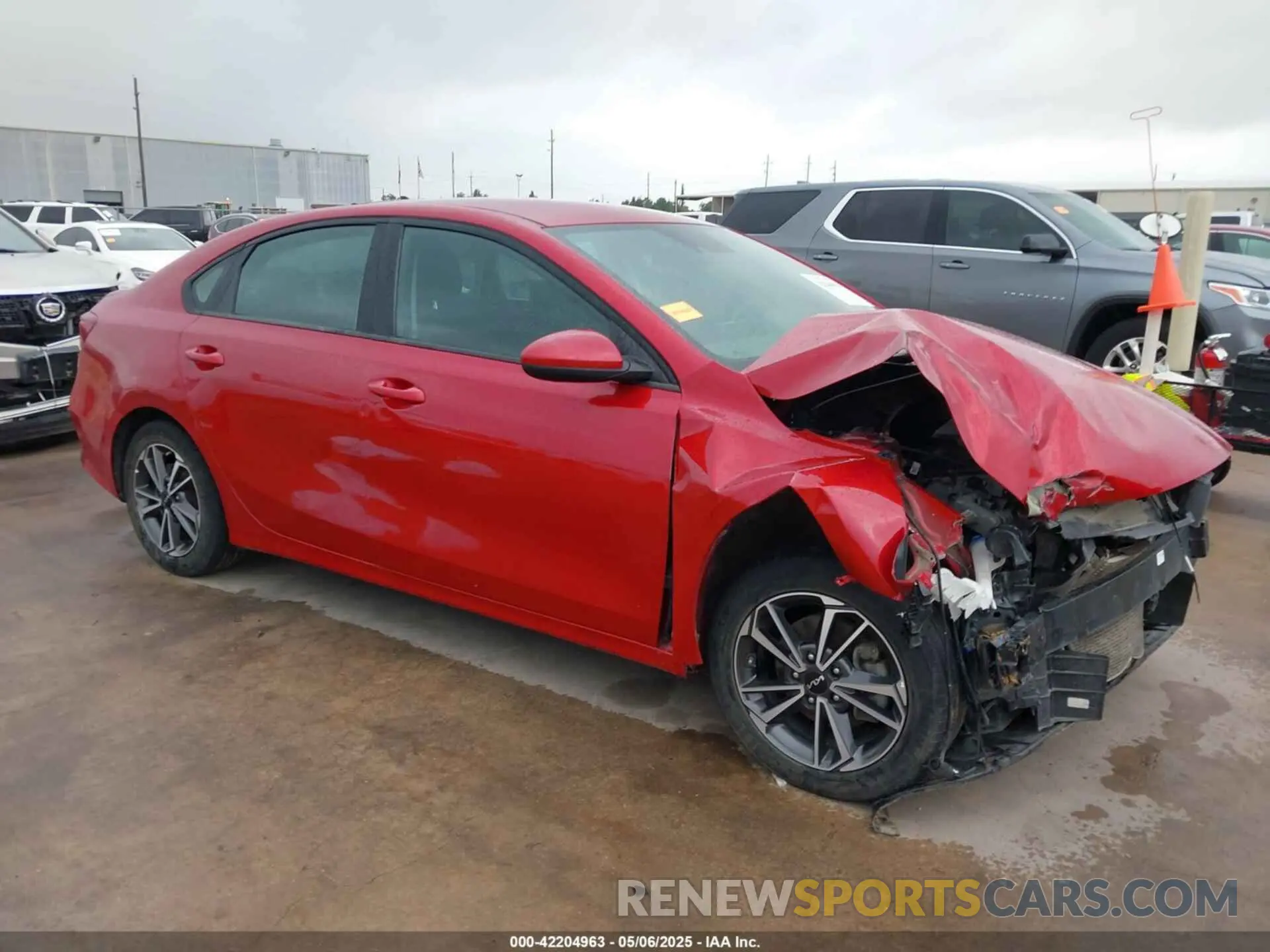 1 Photograph of a damaged car 3KPF24AD5NE450111 KIA FORTE 2022