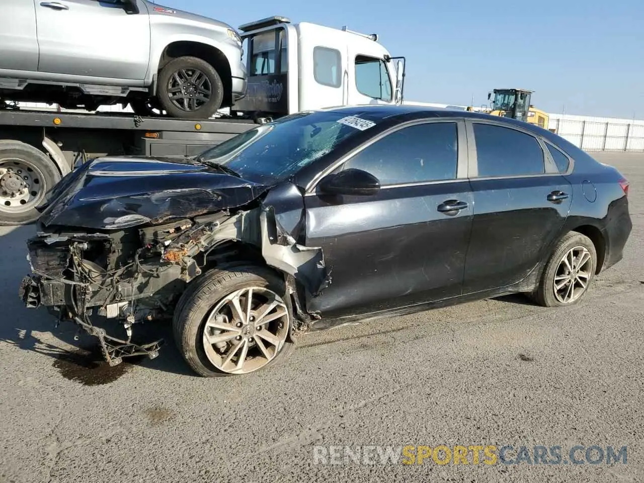 1 Photograph of a damaged car 3KPF24AD5NE460444 KIA FORTE 2022