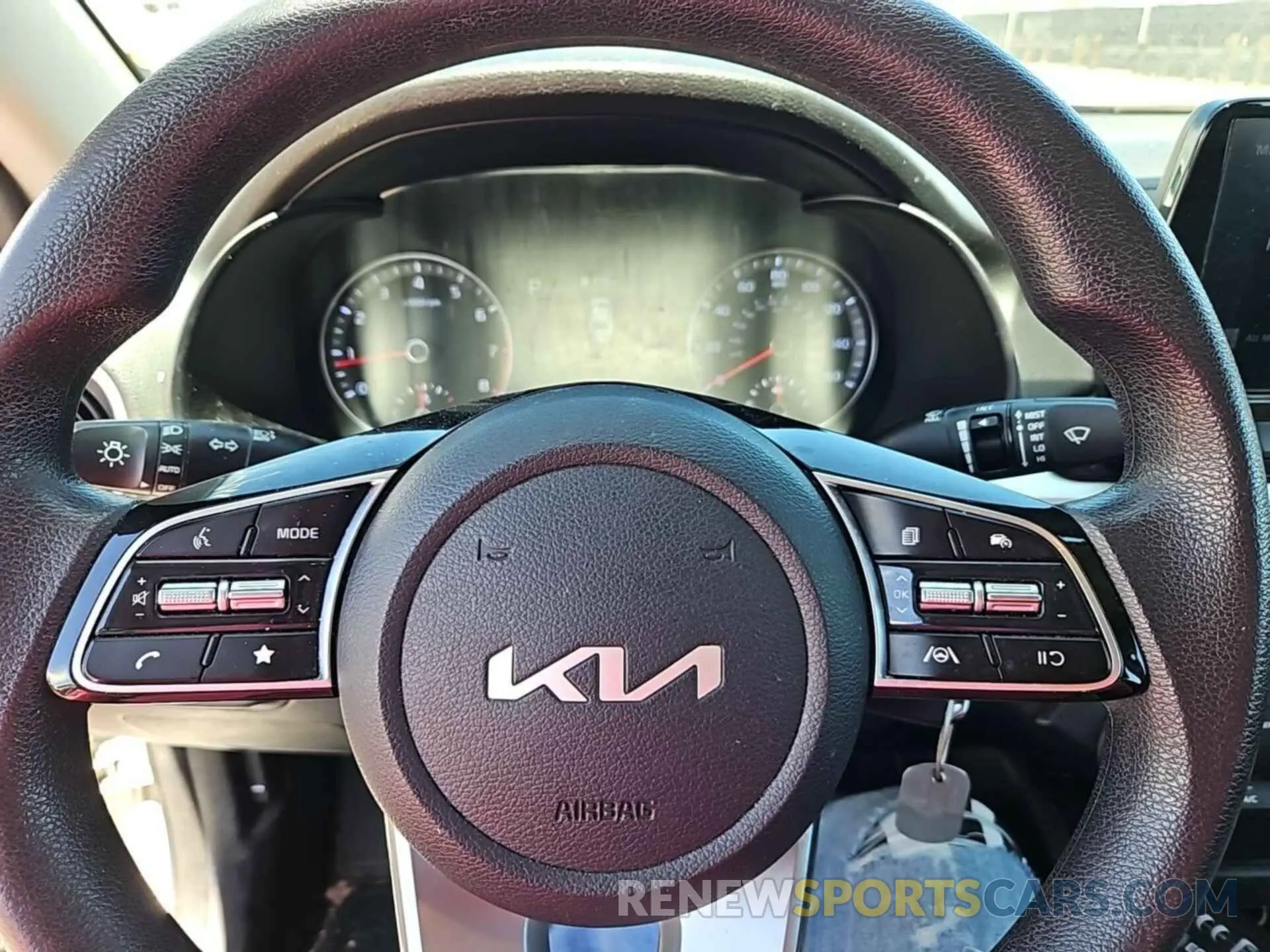 9 Фотография поврежденного автомобиля 3KPF24AD5NE490835 KIA FORTE 2022