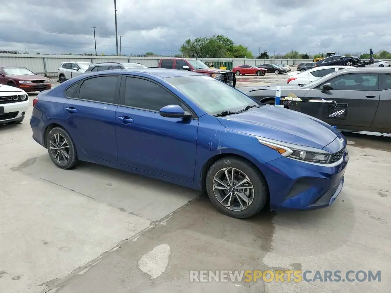 4 Photograph of a damaged car 3KPF24AD6NE440137 KIA FORTE 2022