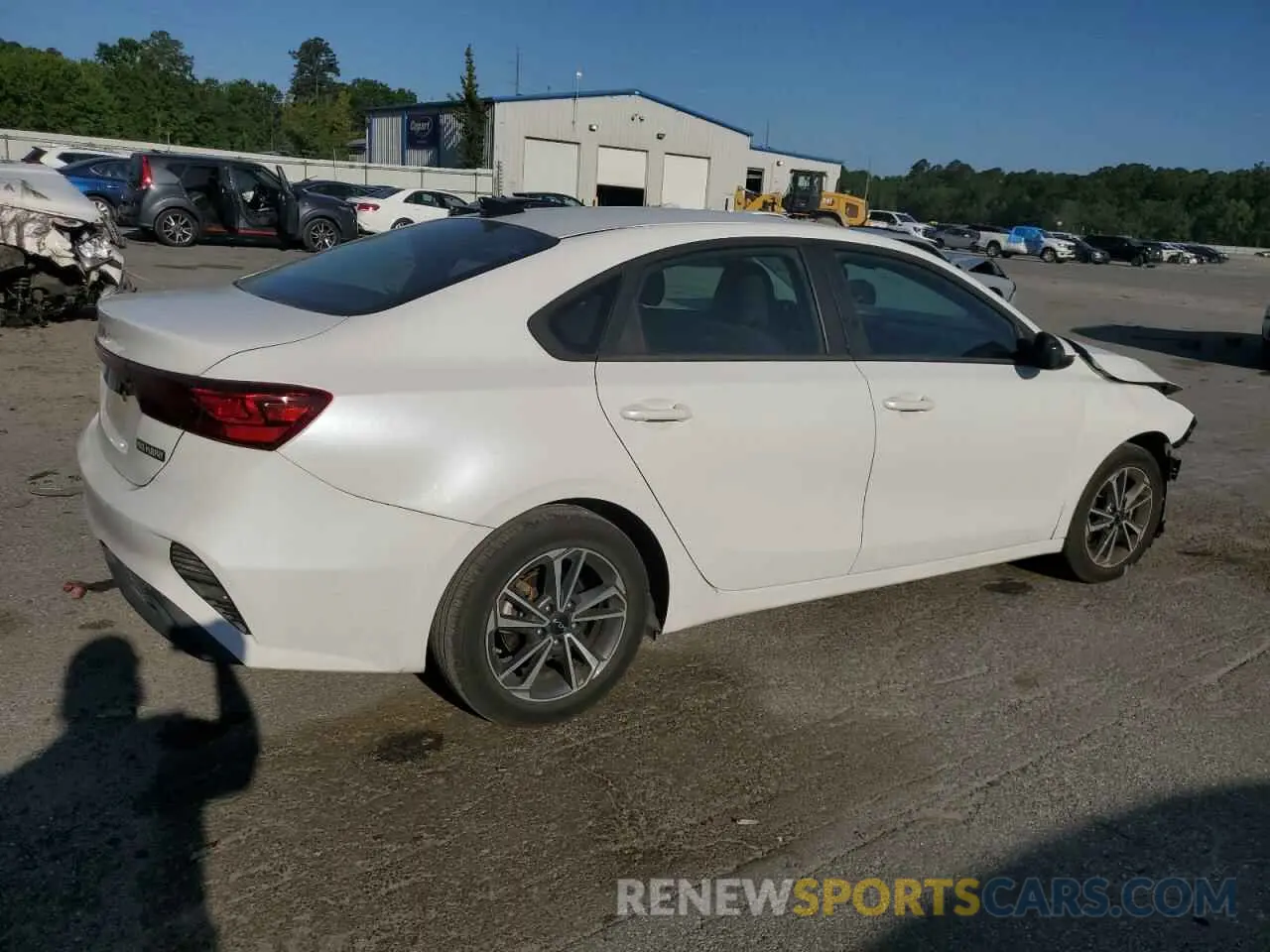 3 Photograph of a damaged car 3KPF24AD6NE443278 KIA FORTE 2022