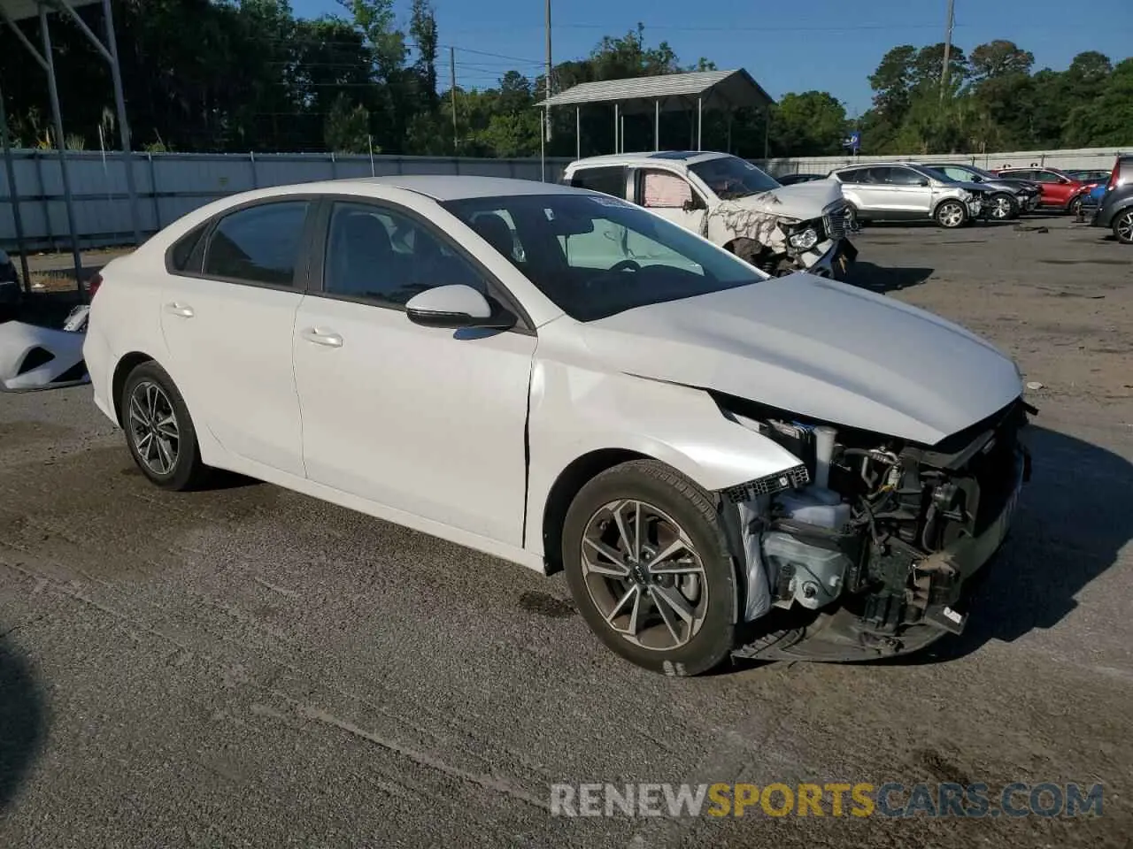 4 Photograph of a damaged car 3KPF24AD6NE443278 KIA FORTE 2022
