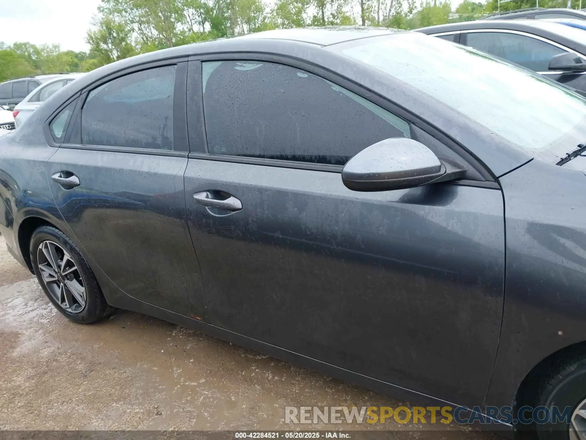 12 Фотография поврежденного автомобиля 3KPF24AD6NE465782 KIA FORTE 2022
