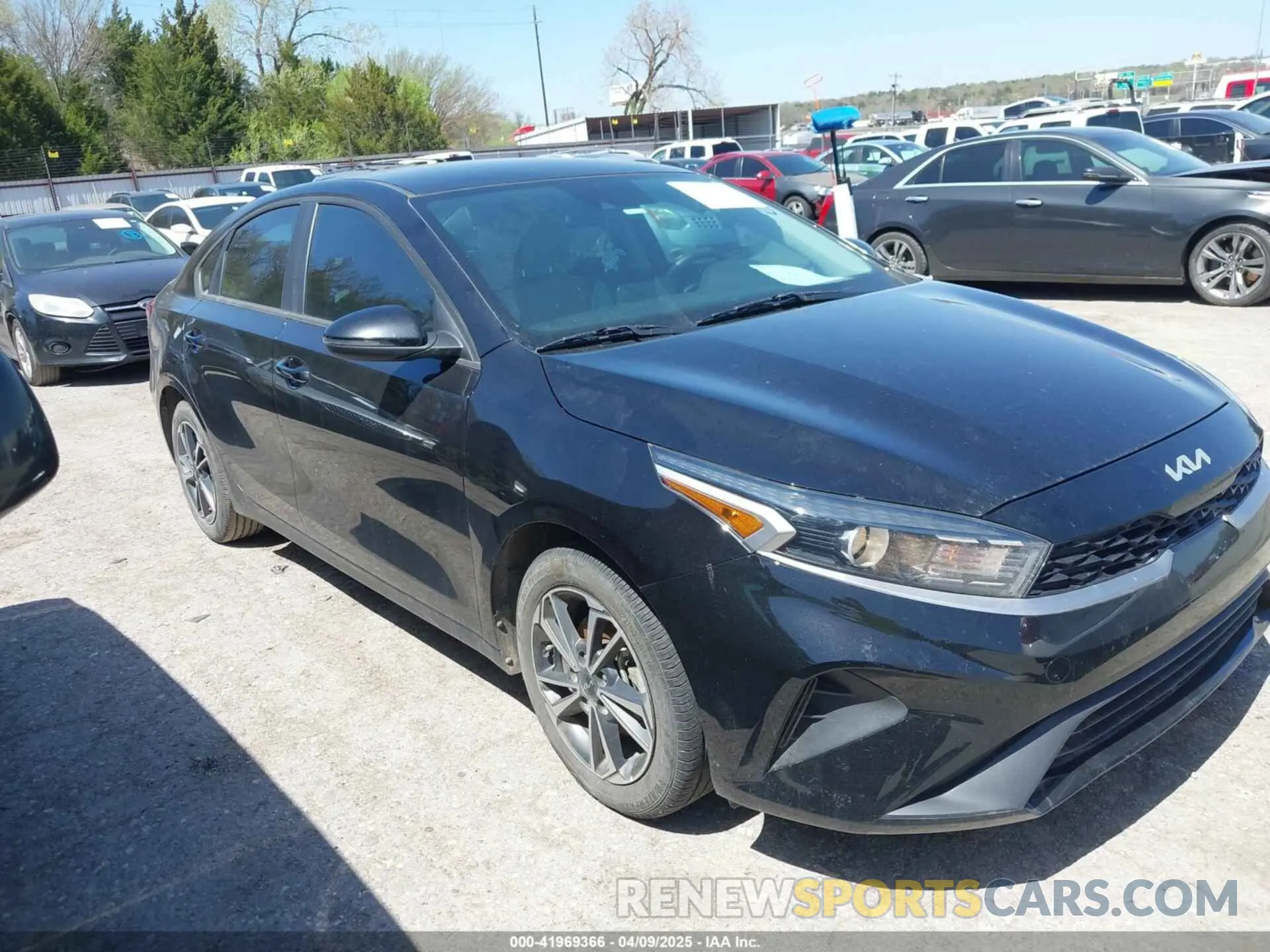 1 Photograph of a damaged car 3KPF24AD6NE469430 KIA FORTE 2022