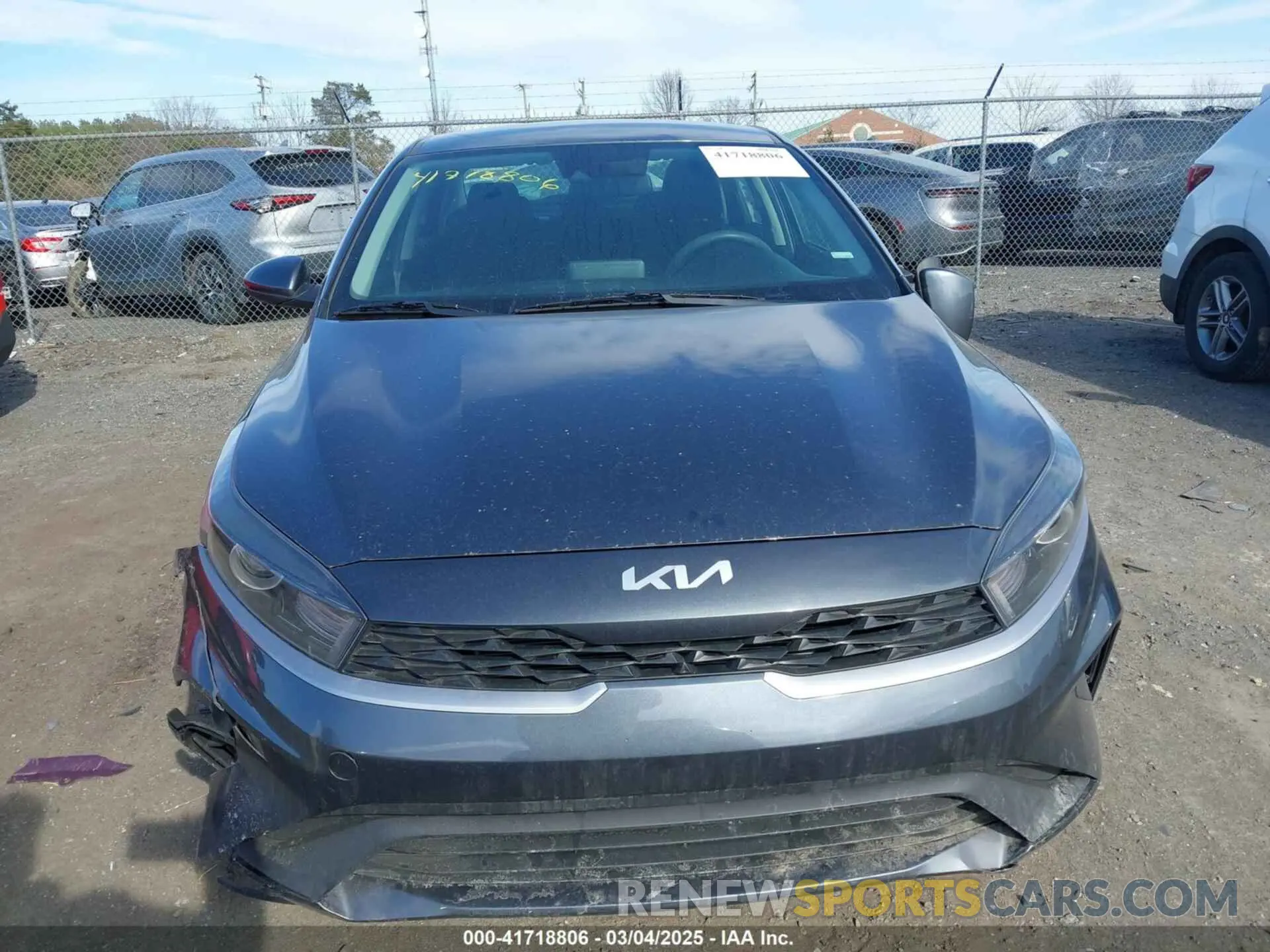 11 Photograph of a damaged car 3KPF24AD6NE483506 KIA FORTE 2022