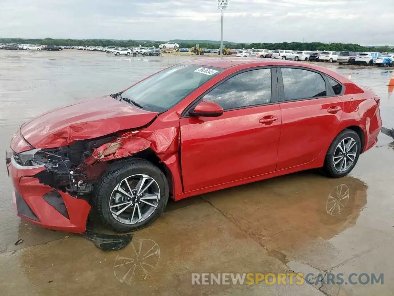 1 Photograph of a damaged car 3KPF24AD6NE490617 KIA FORTE 2022