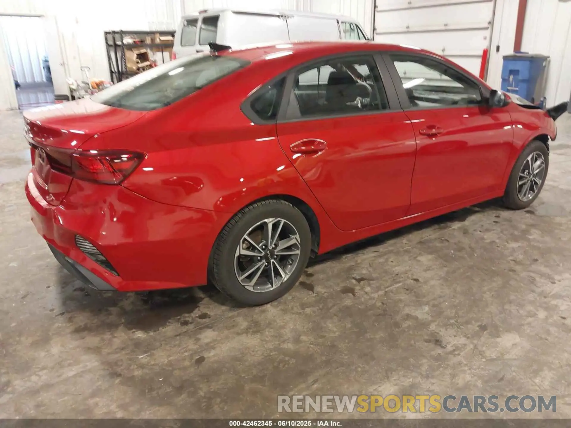 4 Photograph of a damaged car 3KPF24AD7NE430801 KIA FORTE 2022