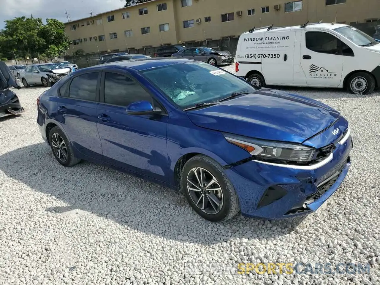 4 Фотография поврежденного автомобиля 3KPF24AD7NE457674 KIA FORTE 2022