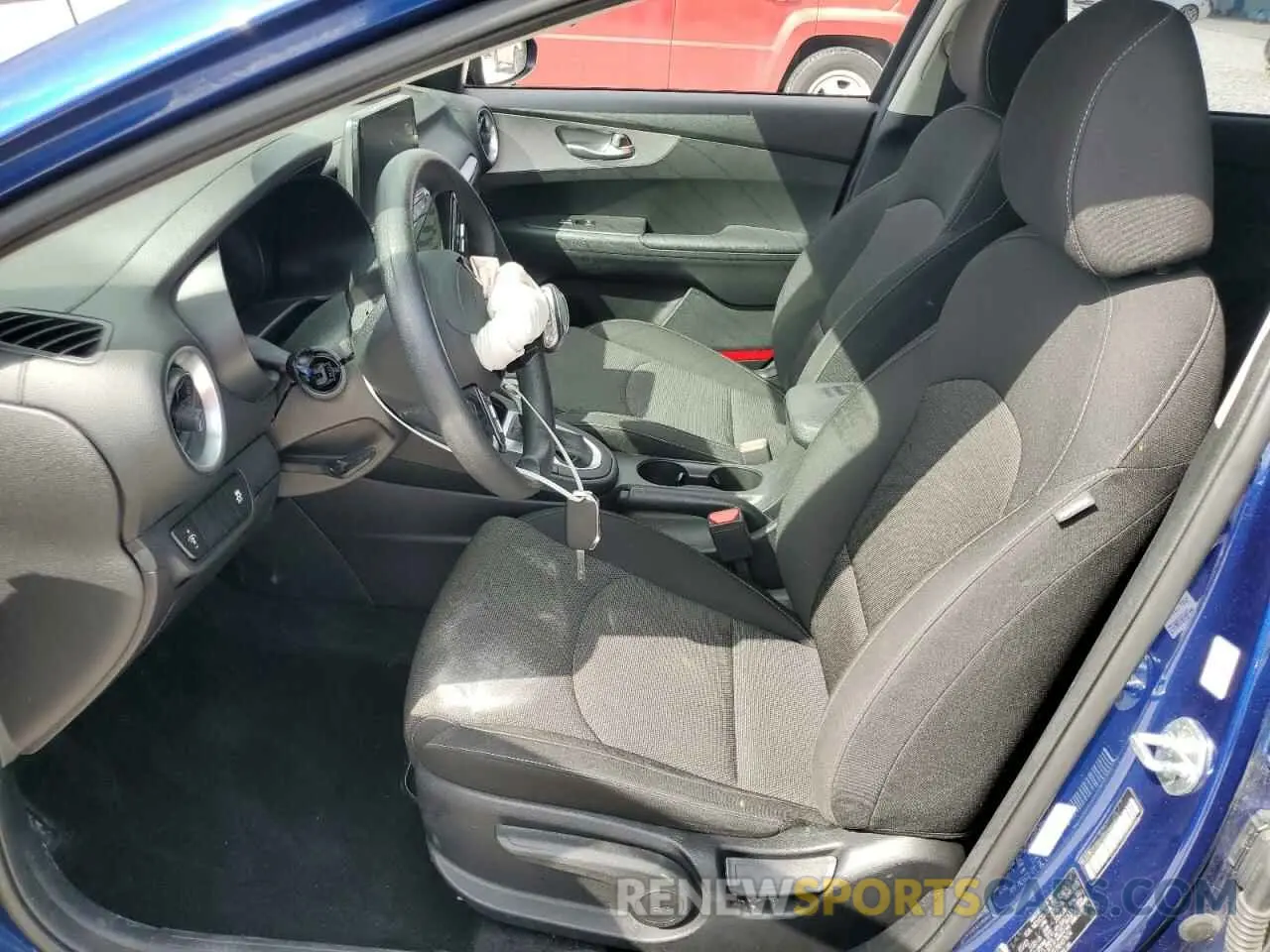 7 Фотография поврежденного автомобиля 3KPF24AD7NE457674 KIA FORTE 2022