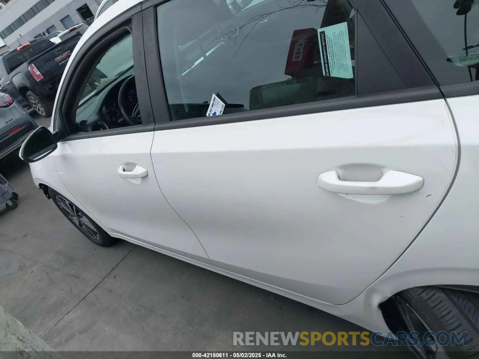 15 Photograph of a damaged car 3KPF24AD7NE487564 KIA FORTE 2022