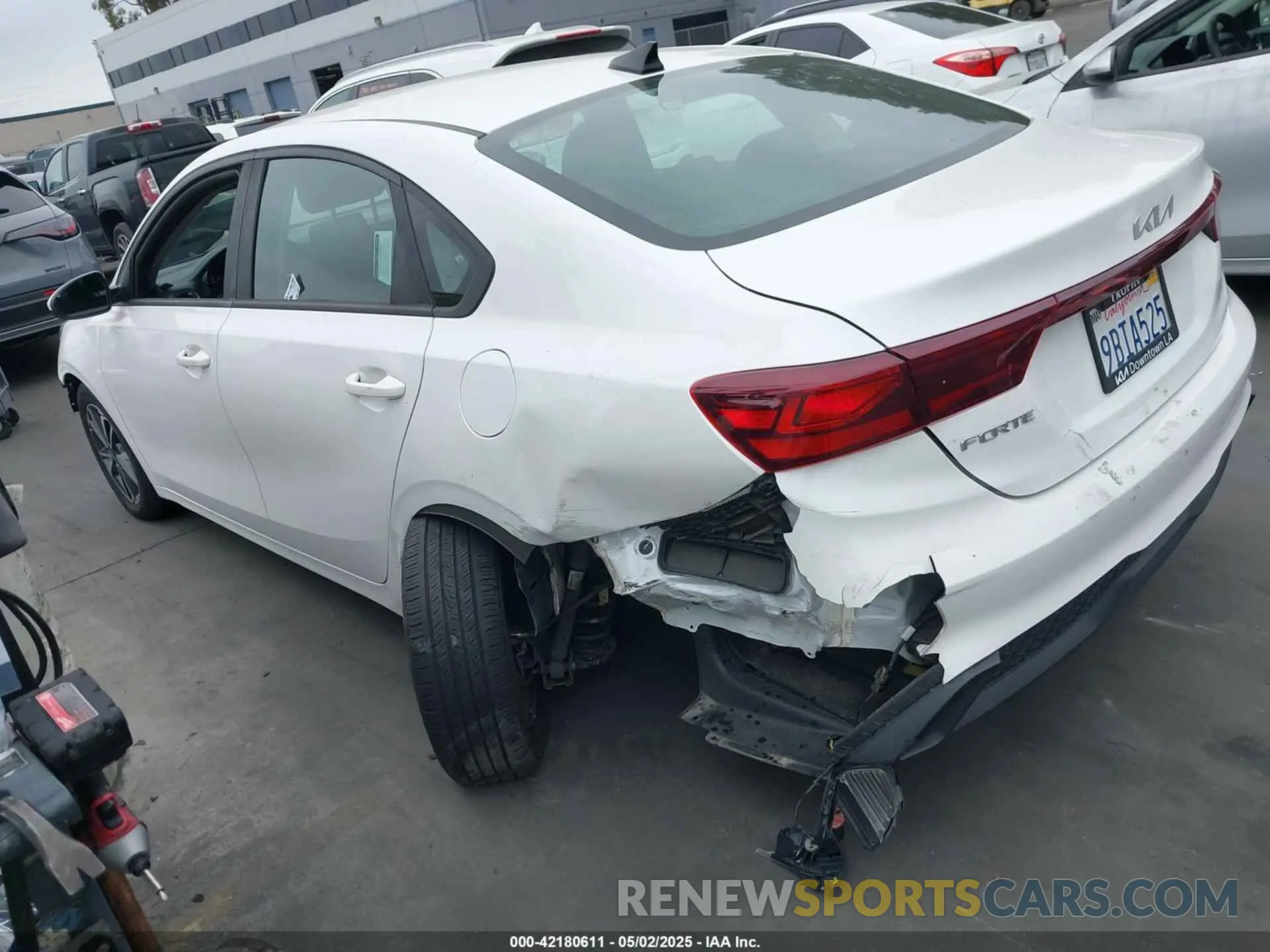 3 Photograph of a damaged car 3KPF24AD7NE487564 KIA FORTE 2022