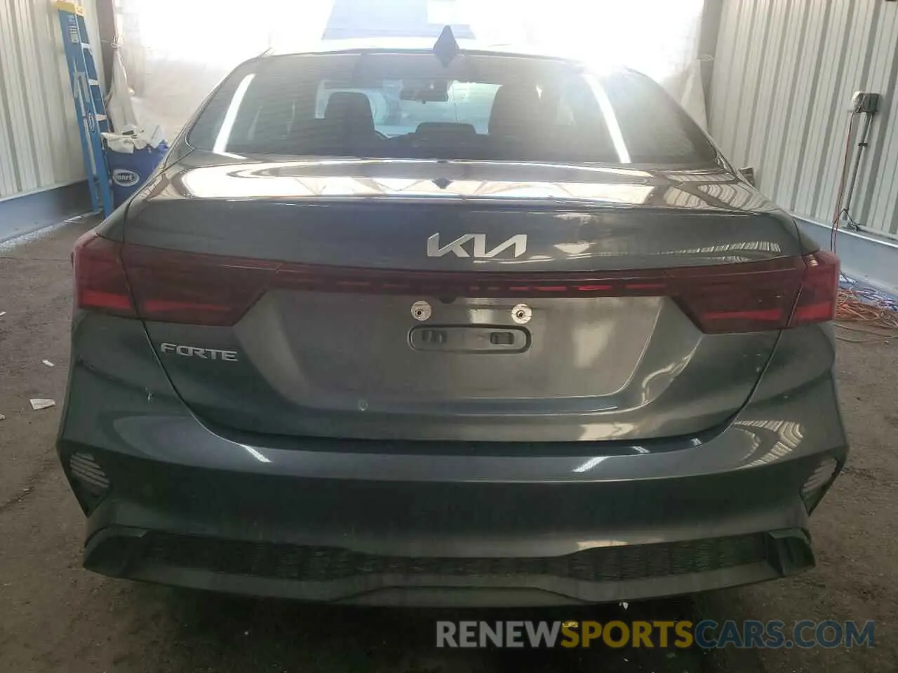 6 Фотография поврежденного автомобиля 3KPF24AD8NE417703 KIA FORTE 2022