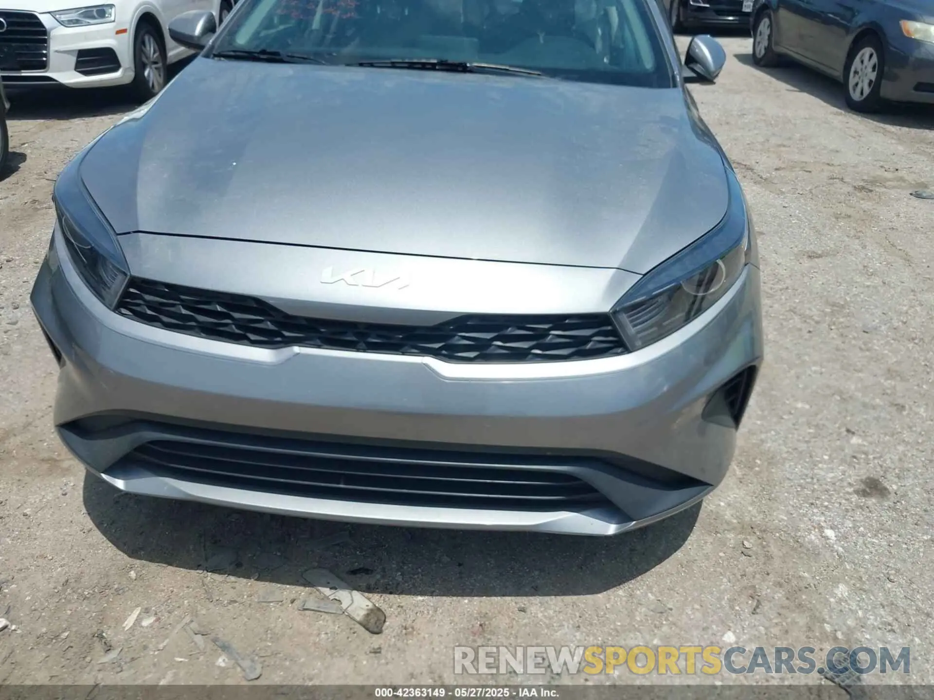 12 Photograph of a damaged car 3KPF24AD8NE426465 KIA FORTE 2022