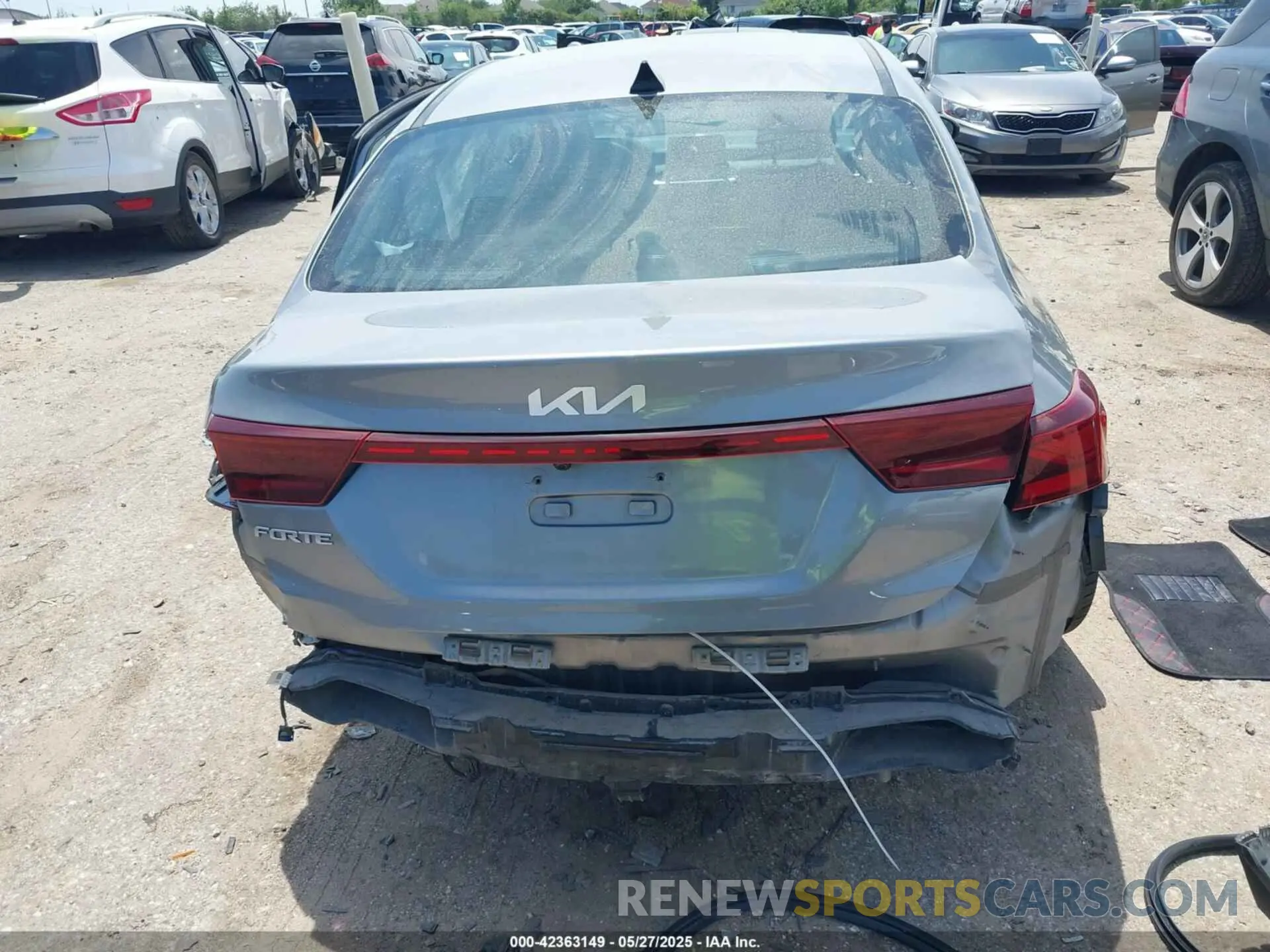 16 Photograph of a damaged car 3KPF24AD8NE426465 KIA FORTE 2022