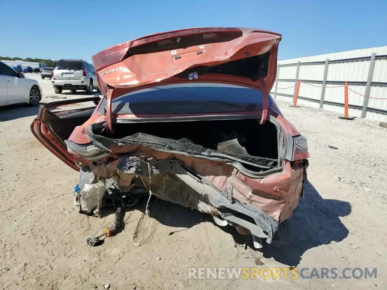 6 Photograph of a damaged car 3KPF24AD8NE457392 KIA FORTE 2022