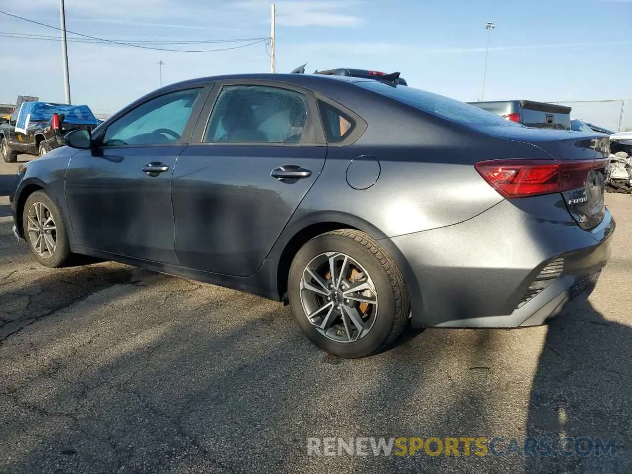 2 Фотография поврежденного автомобиля 3KPF24AD9NE462178 KIA FORTE 2022
