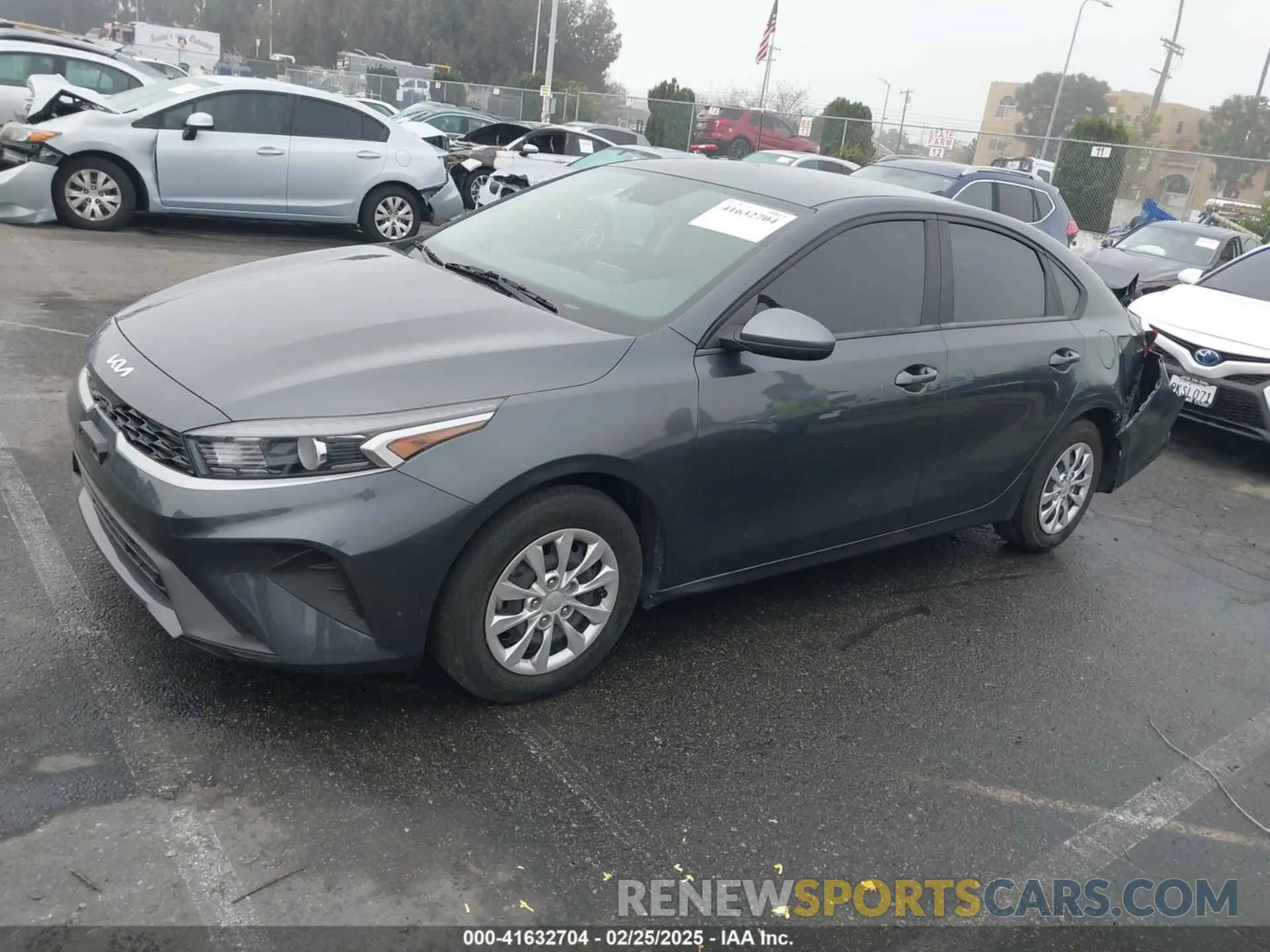 2 Photograph of a damaged car 3KPF24AD9NE463704 KIA FORTE 2022