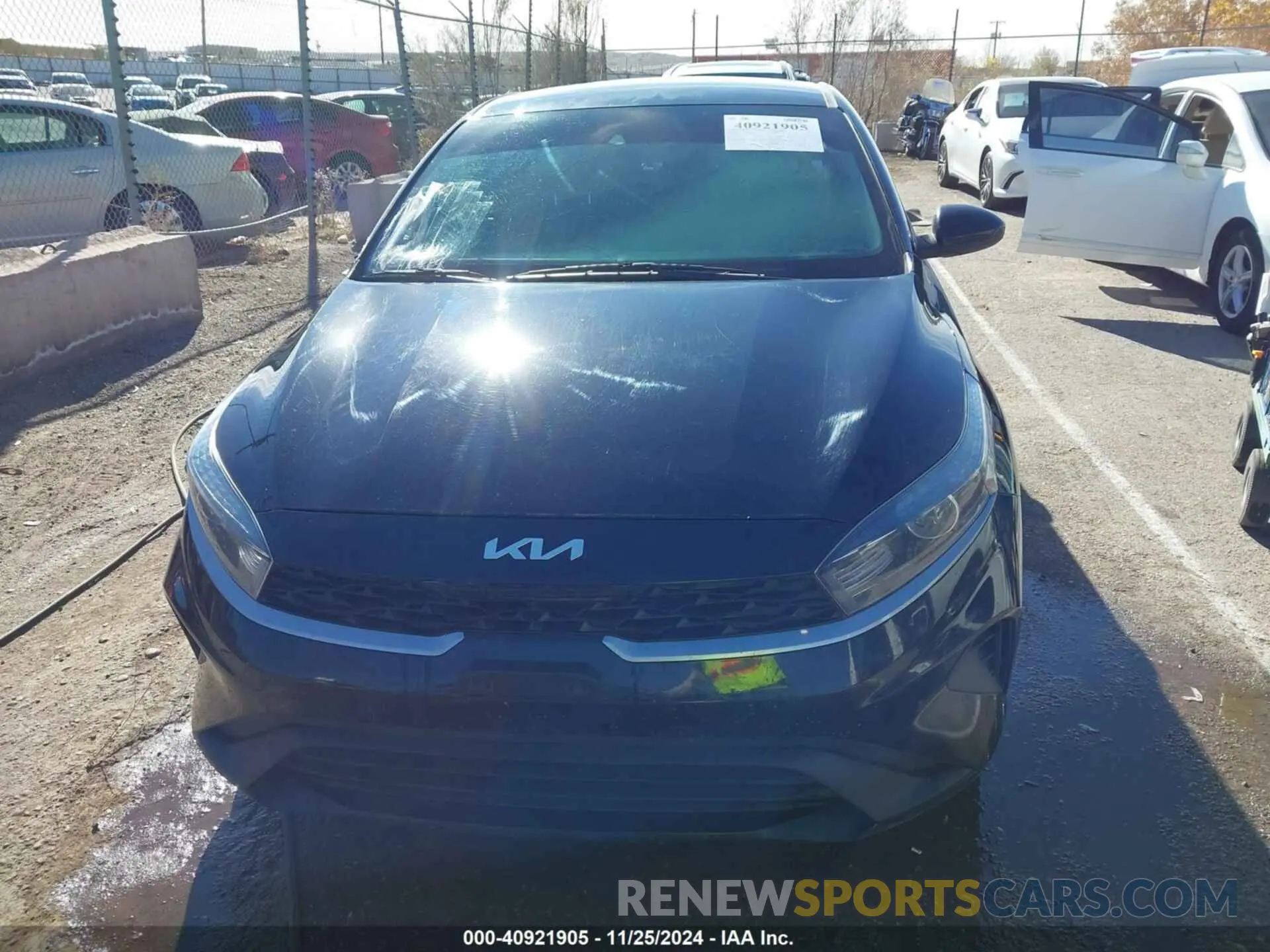 12 Photograph of a damaged car 3KPF24AD9NE476291 KIA FORTE 2022
