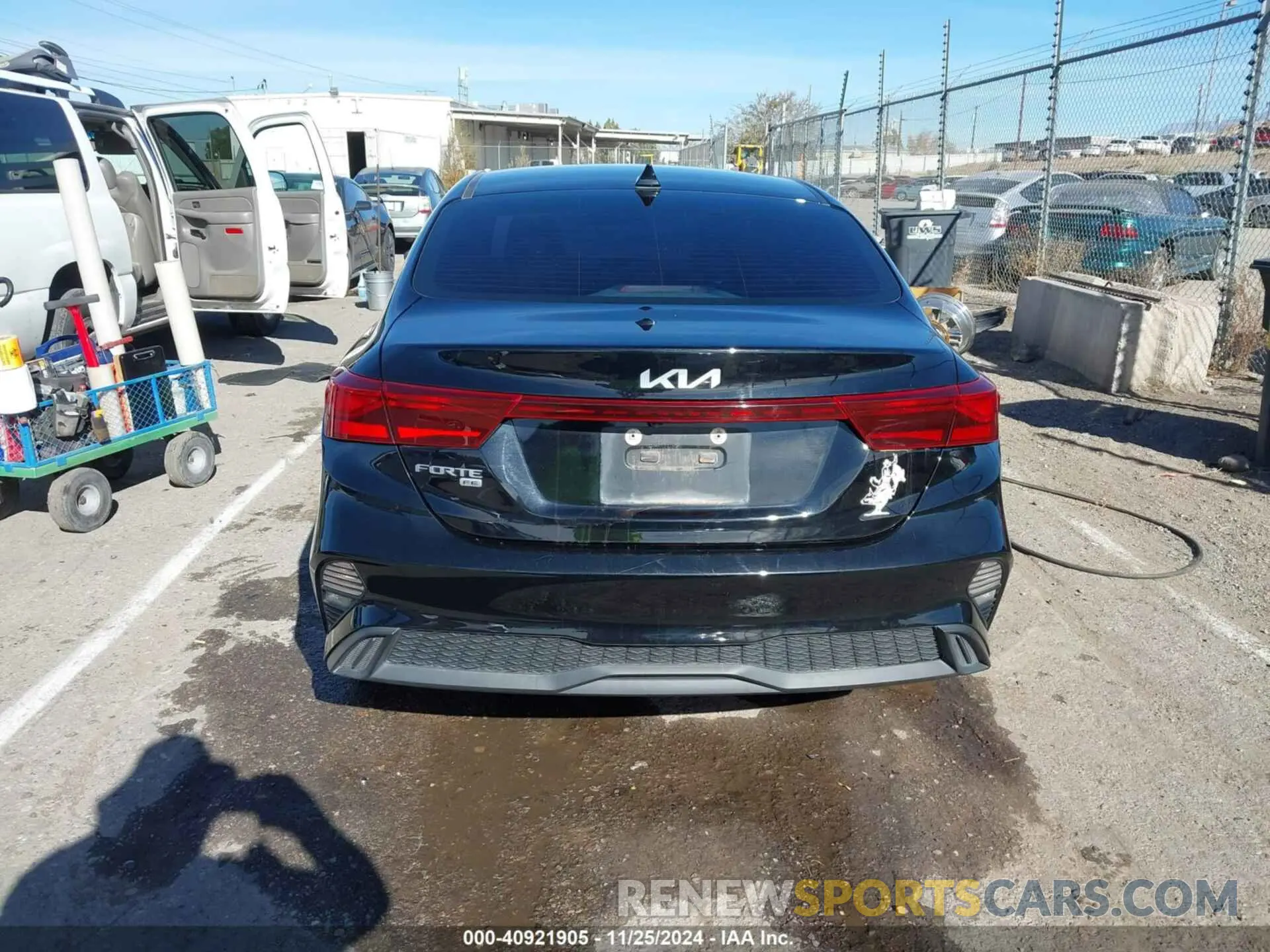16 Photograph of a damaged car 3KPF24AD9NE476291 KIA FORTE 2022