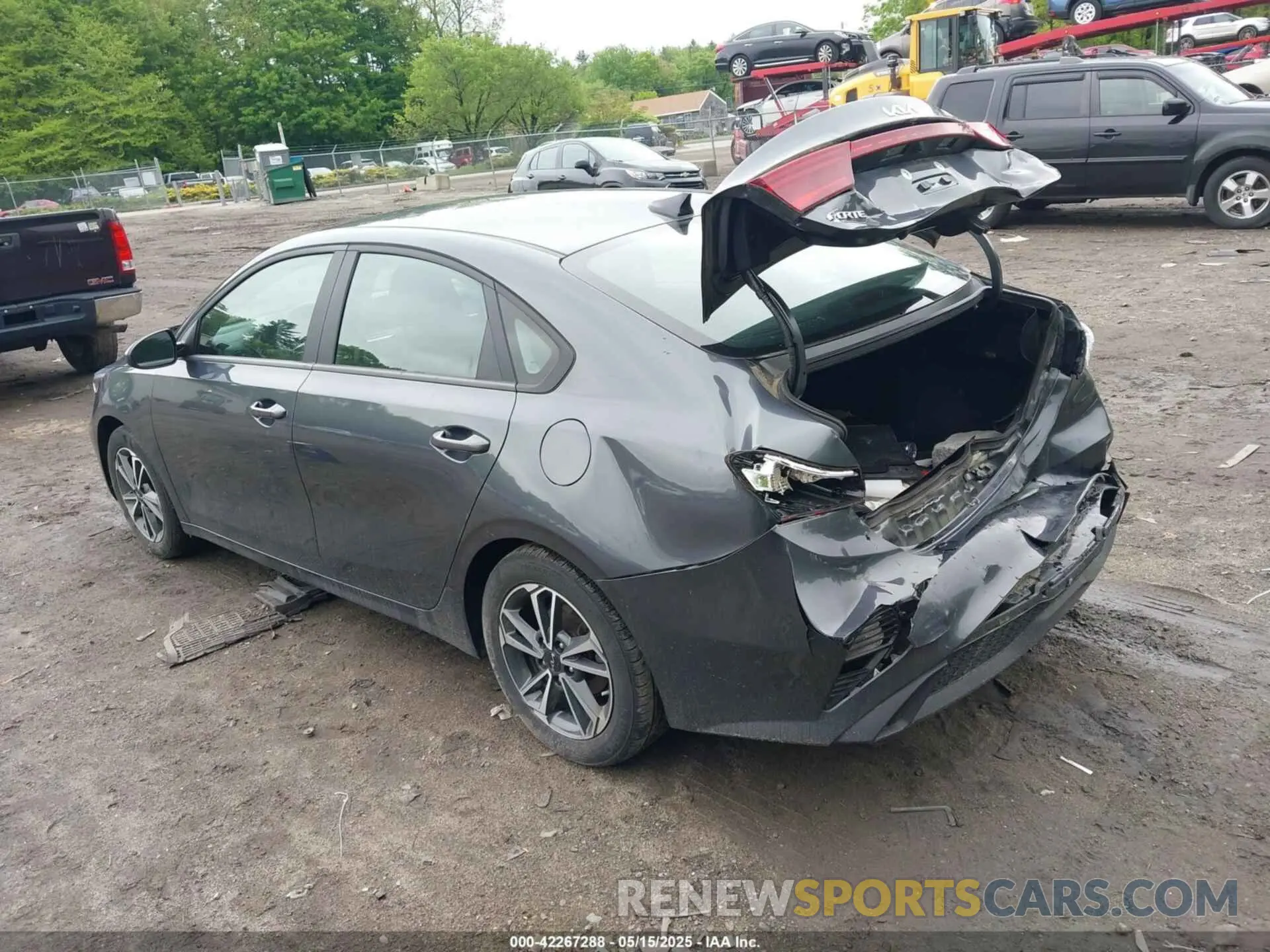 3 Photograph of a damaged car 3KPF24ADXNE448824 KIA FORTE 2022