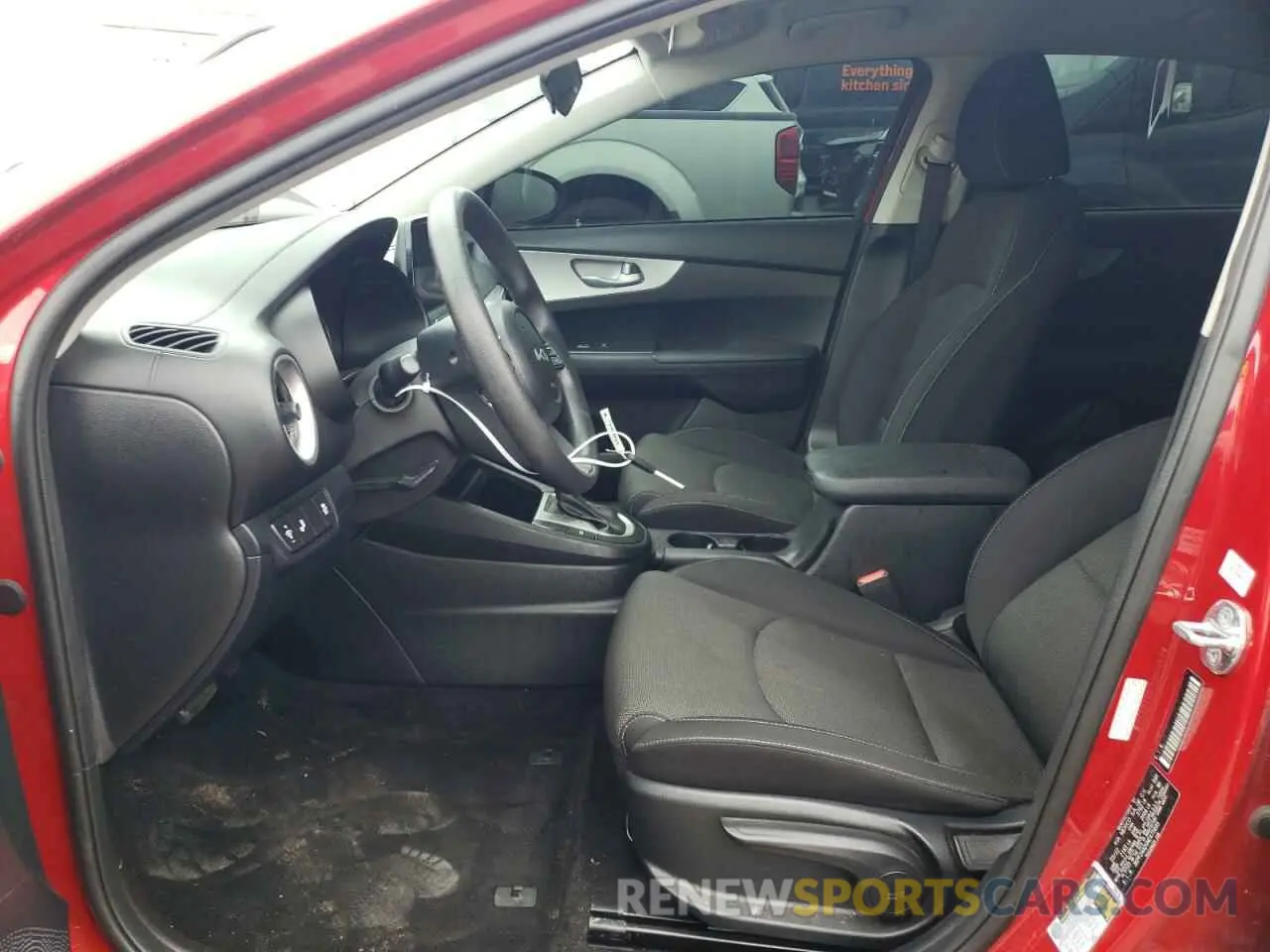 7 Photograph of a damaged car 3KPF24ADXNE475893 KIA FORTE 2022