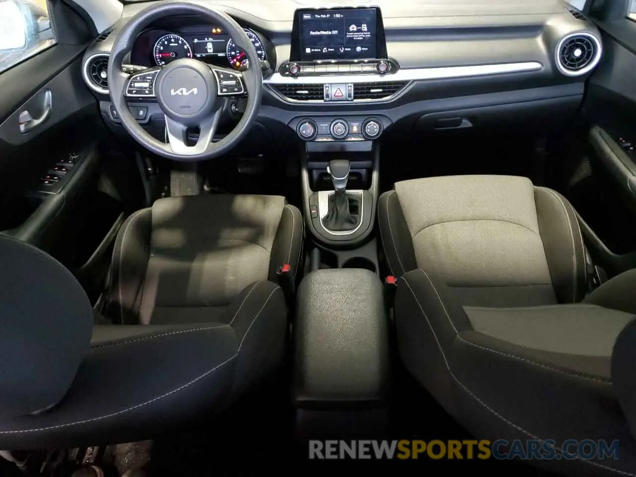 8 Фотография поврежденного автомобиля 3KPF24ADXNE487509 KIA FORTE 2022