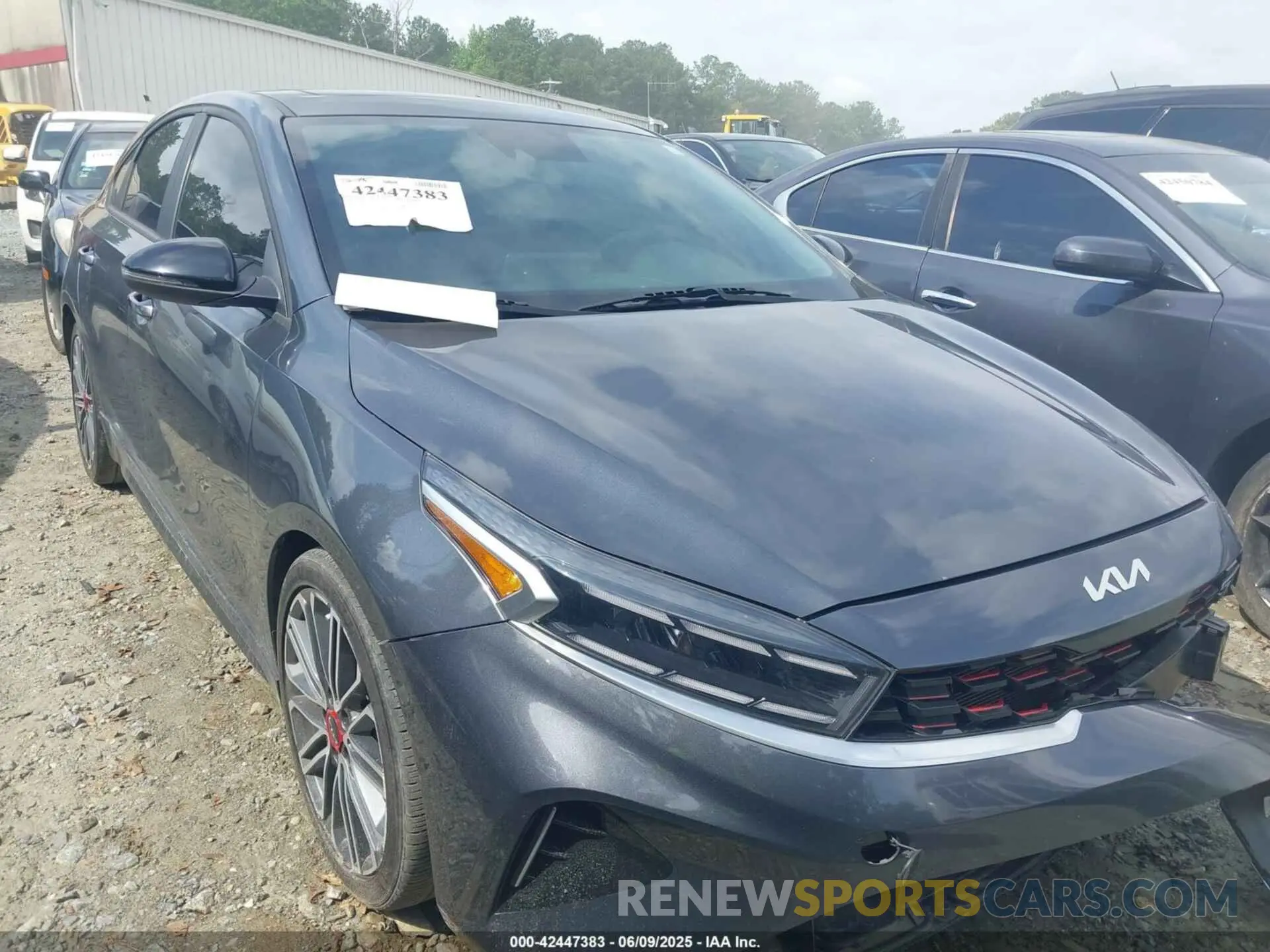 13 Photograph of a damaged car 3KPF44AC0NE486161 KIA FORTE 2022
