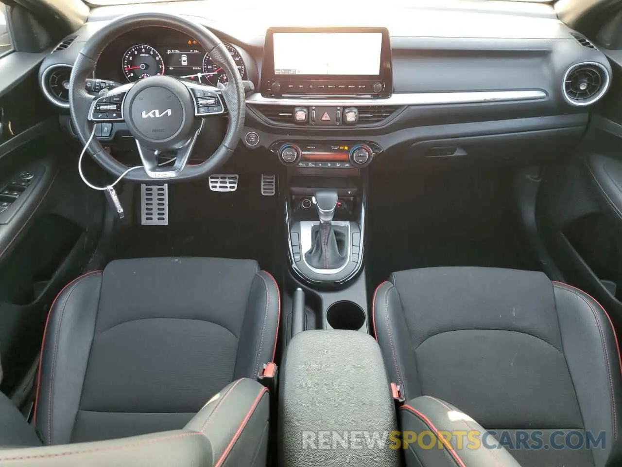 8 Фотография поврежденного автомобиля 3KPF44AC2NE438788 KIA FORTE 2022