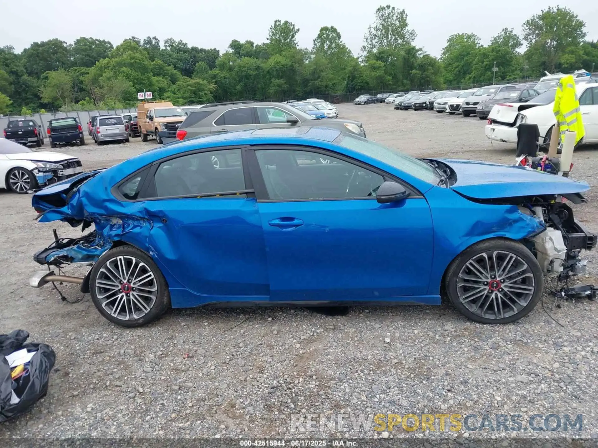 13 Фотография поврежденного автомобиля 3KPF44AC4NE425086 KIA FORTE 2022