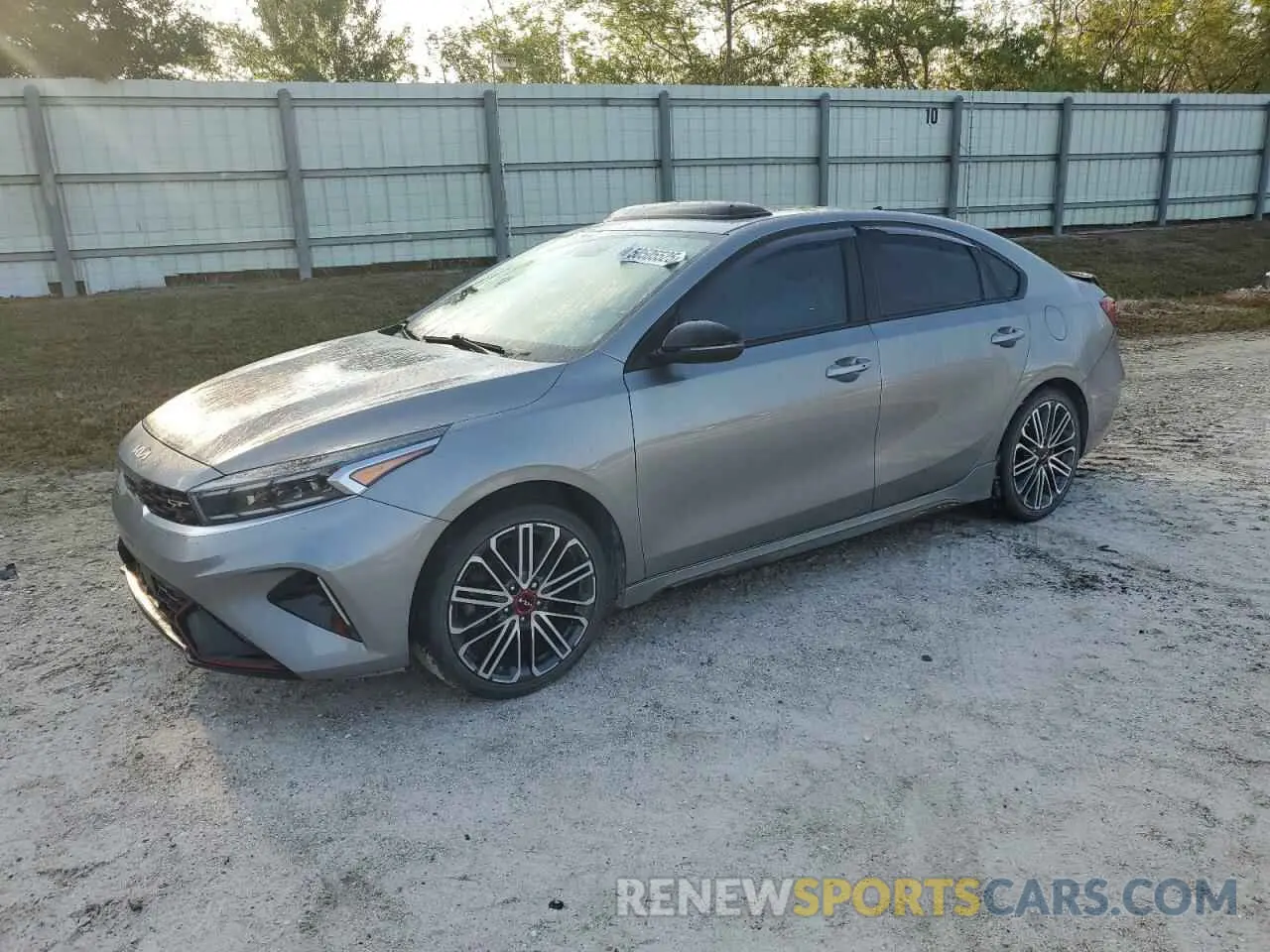 1 Photograph of a damaged car 3KPF44AC8NE445244 KIA FORTE 2022
