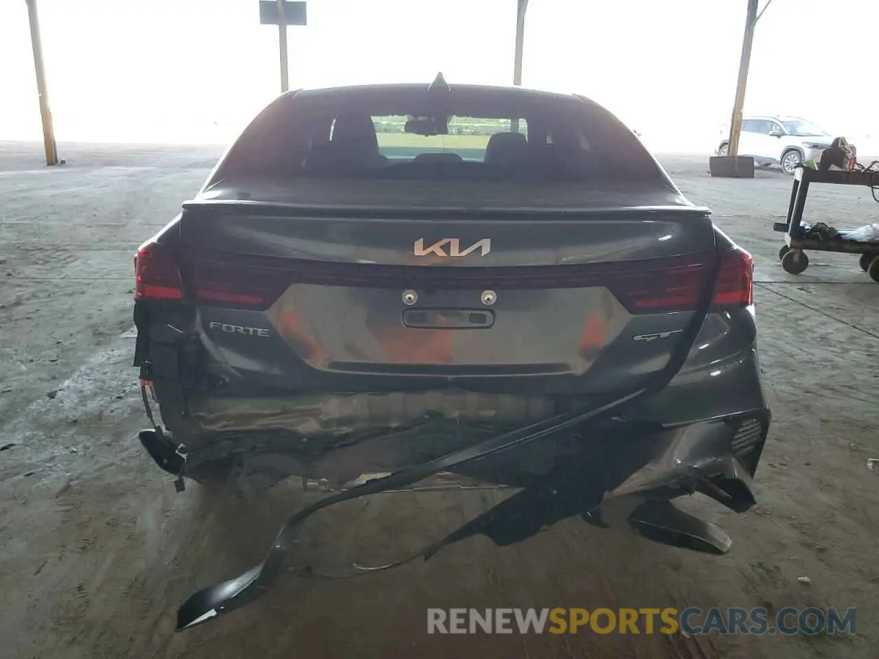 6 Photograph of a damaged car 3KPF44AC8NE465235 KIA FORTE 2022