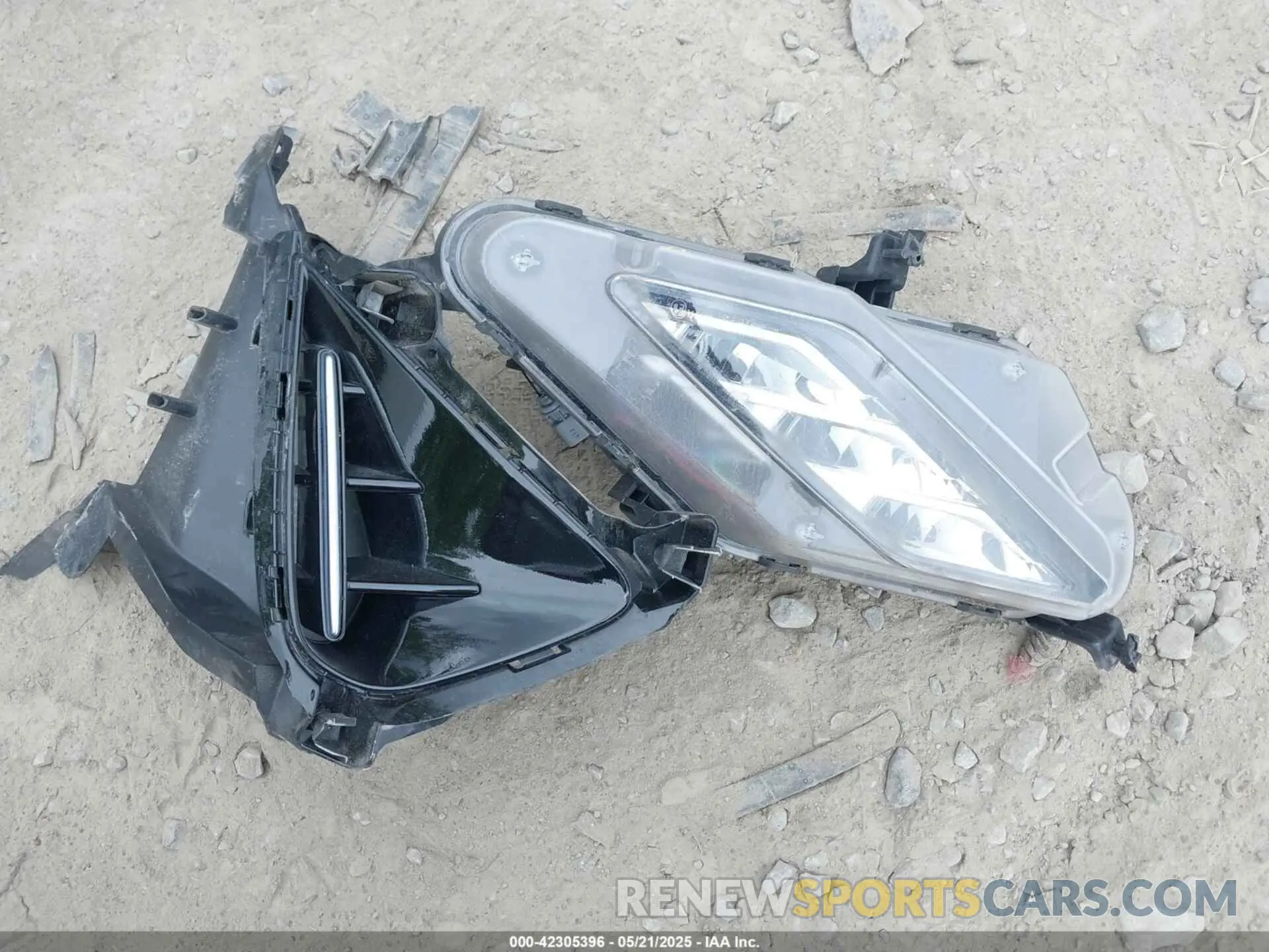 12 Photograph of a damaged car 3KPF54AD0NE486182 KIA FORTE 2022