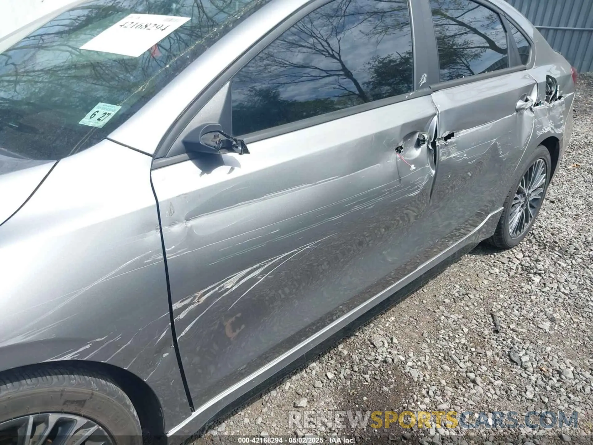6 Фотография поврежденного автомобиля 3KPF54AD0NE490720 KIA FORTE 2022