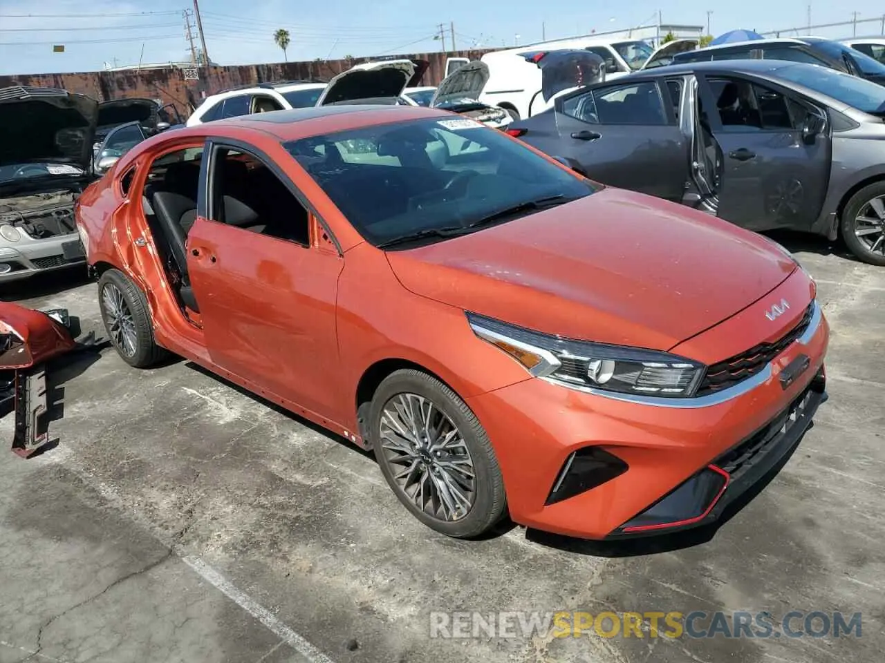 4 Фотография поврежденного автомобиля 3KPF54AD0NE498364 KIA FORTE 2022