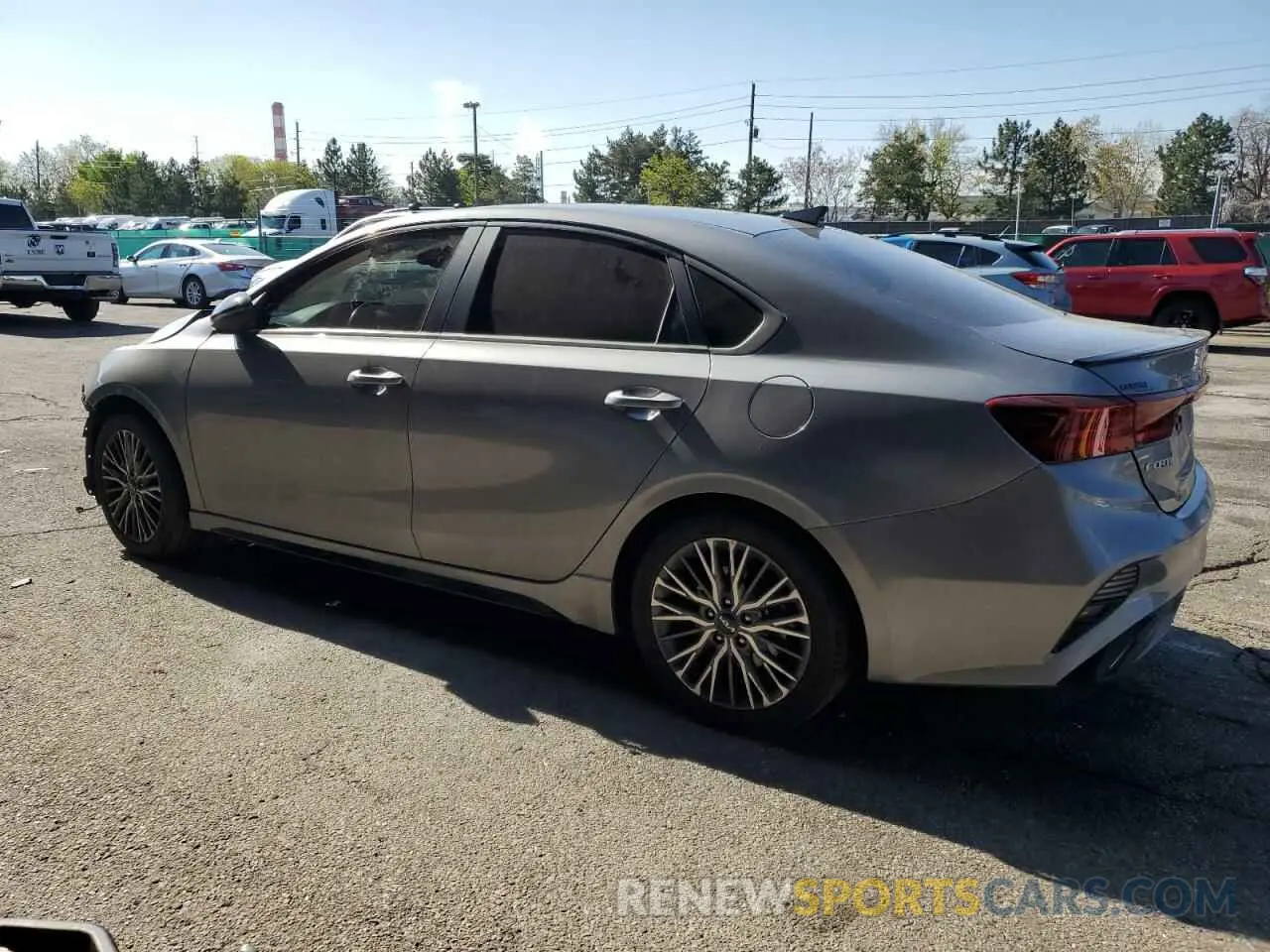 2 Фотография поврежденного автомобиля 3KPF54AD0NE504535 KIA FORTE 2022