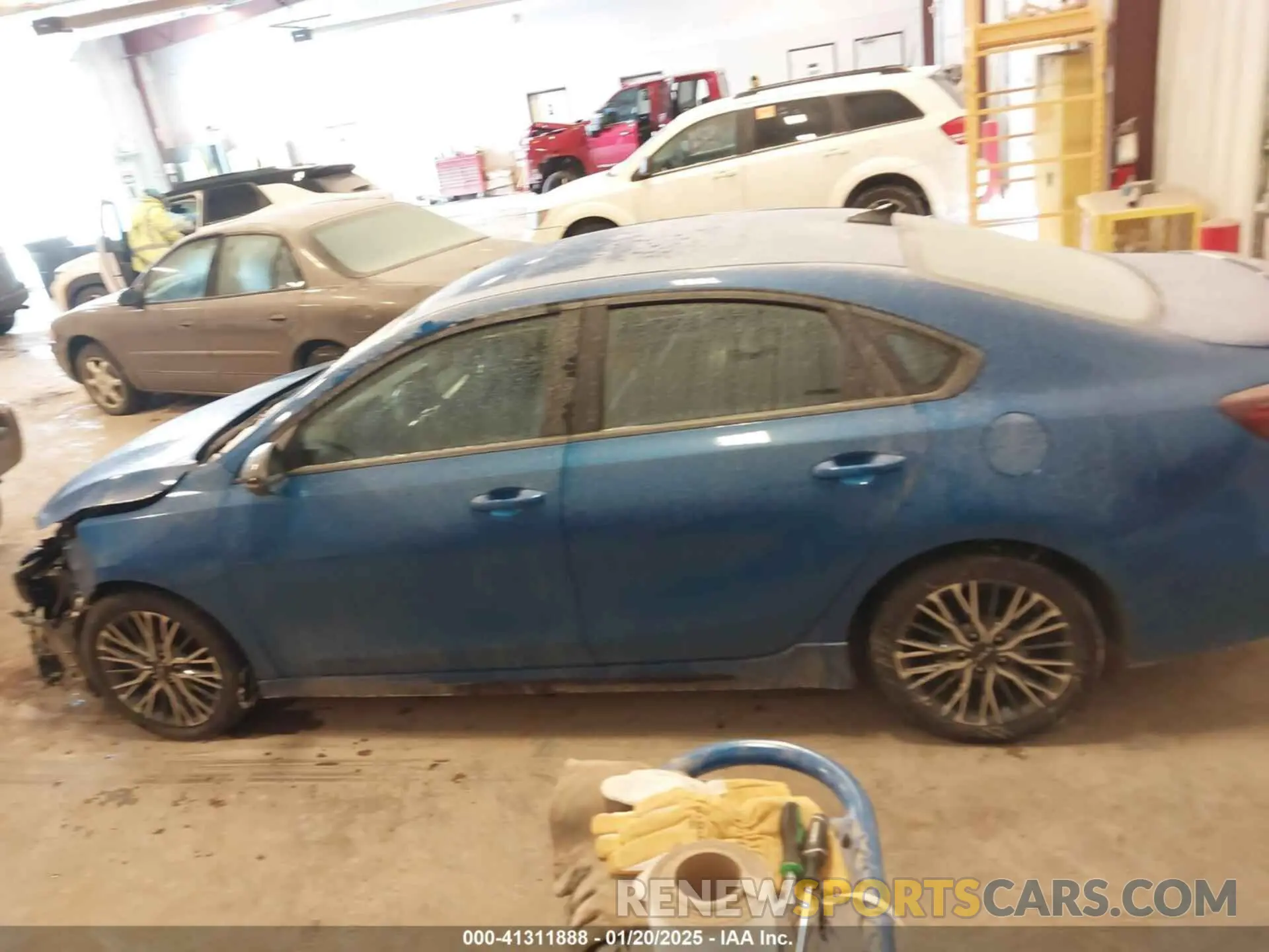 14 Photograph of a damaged car 3KPF54AD2NE485485 KIA FORTE 2022