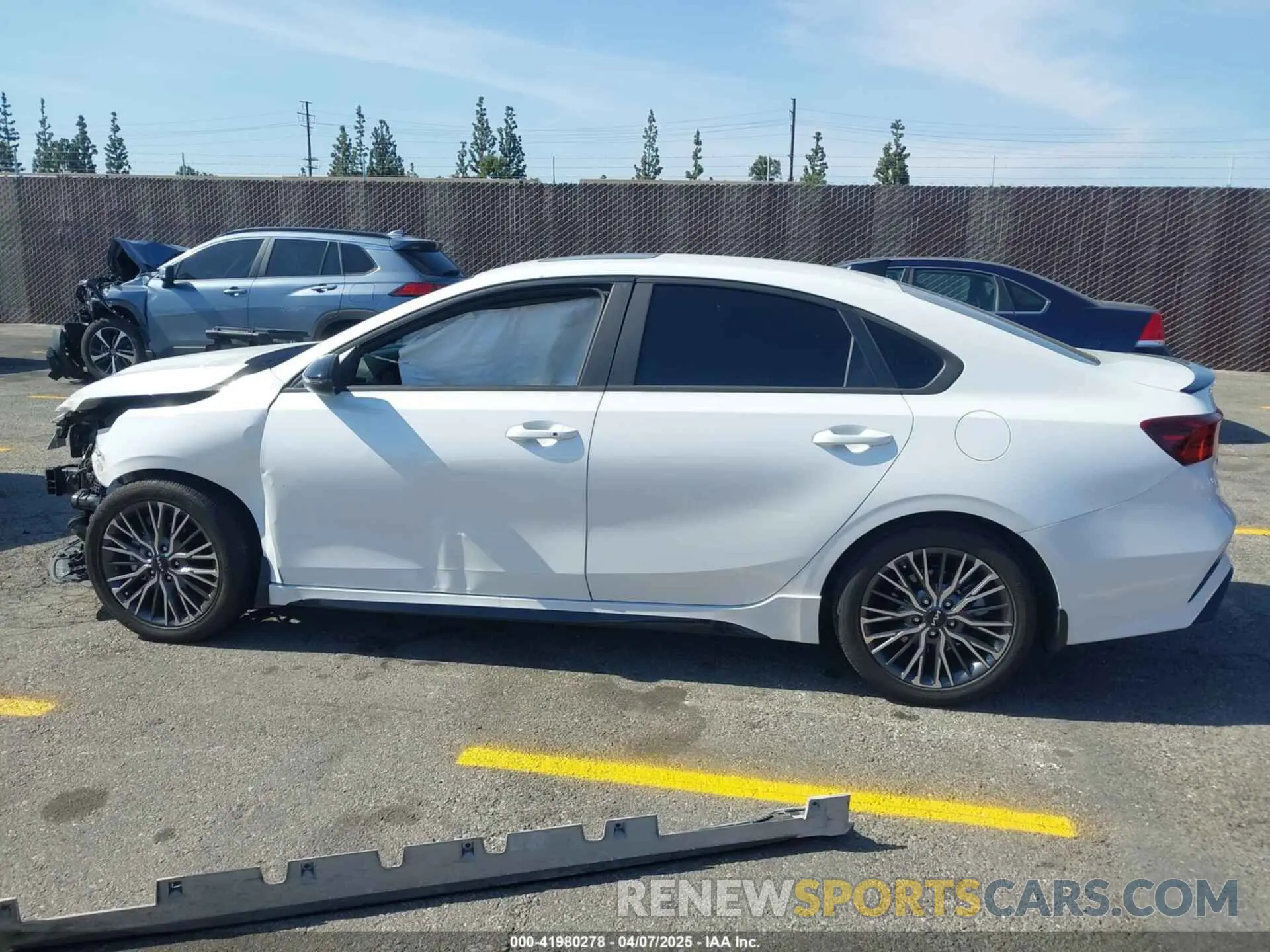 13 Фотография поврежденного автомобиля 3KPF54AD2NE509834 KIA FORTE 2022