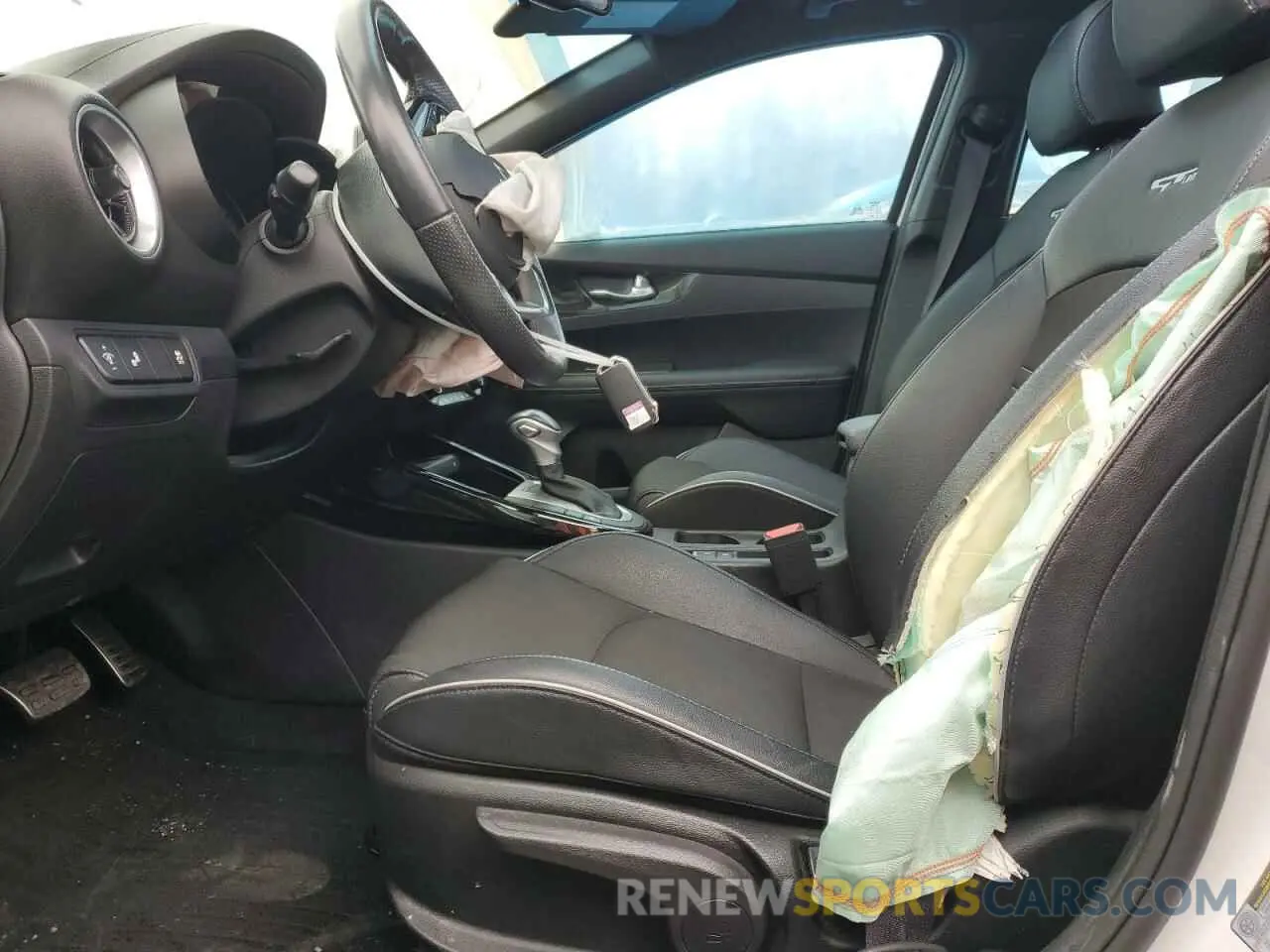7 Photograph of a damaged car 3KPF54AD3NE441172 KIA FORTE 2022